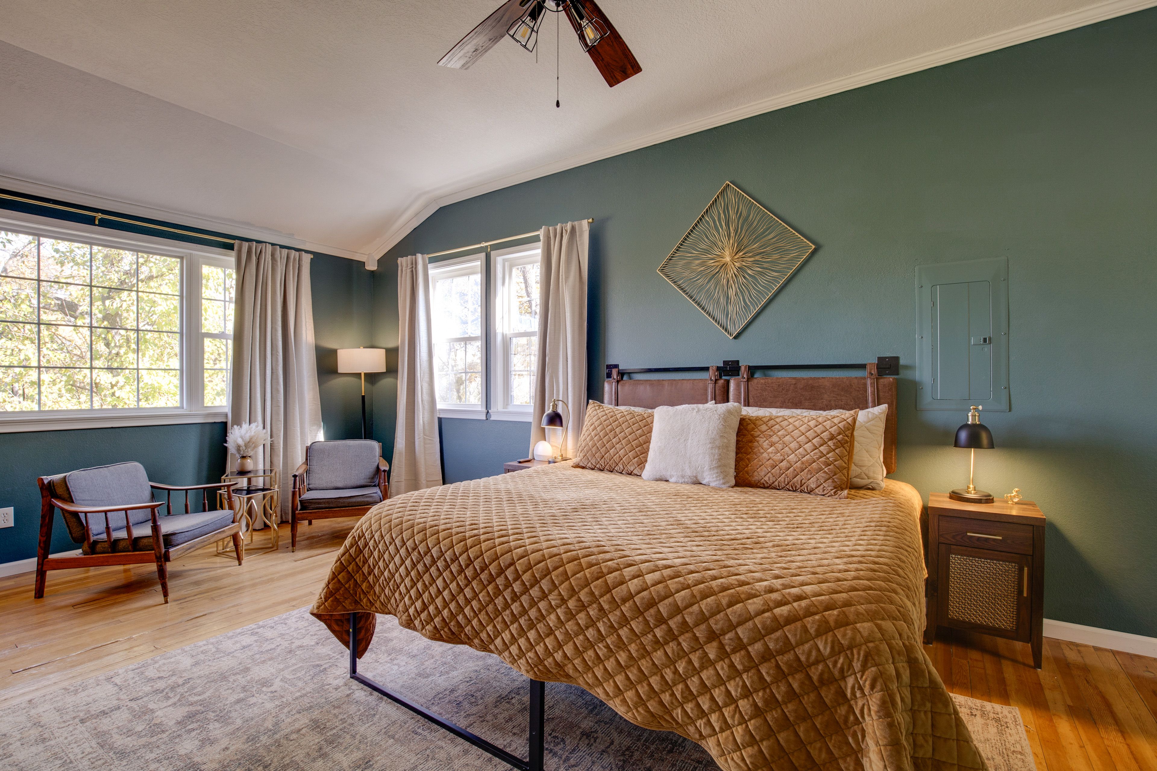 Bedroom 2 | King Bed | 2nd Floor