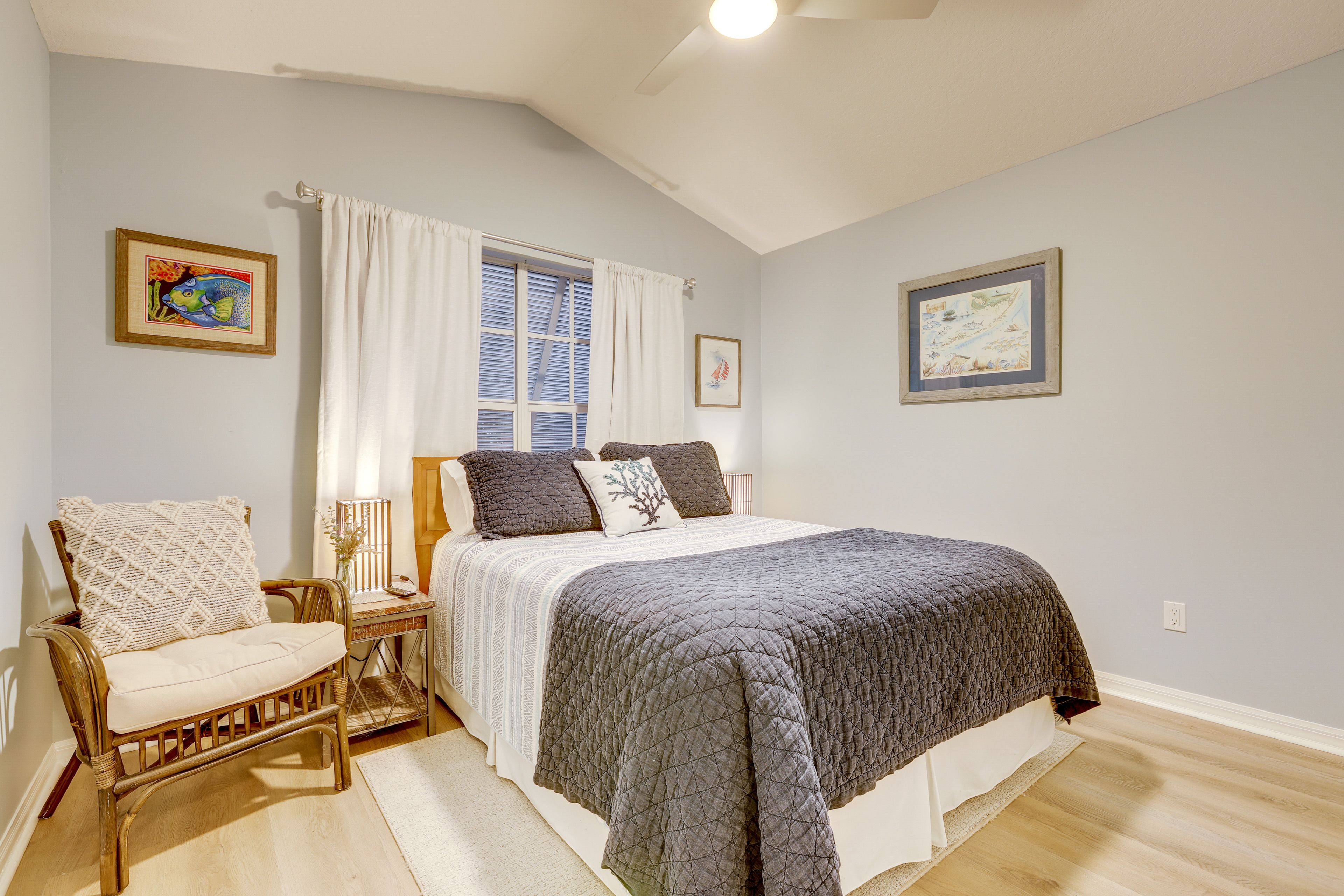 Bedroom 2 | Queen Bed | Linens Provided