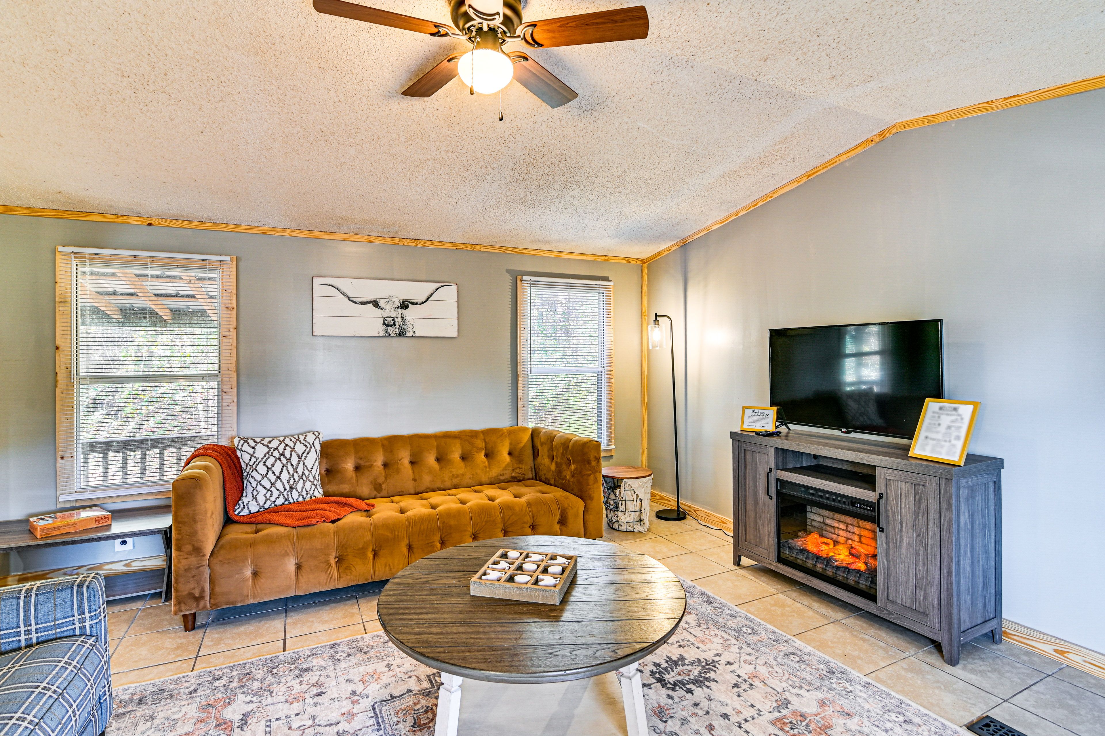 Living Area | Electric Fireplace | TV