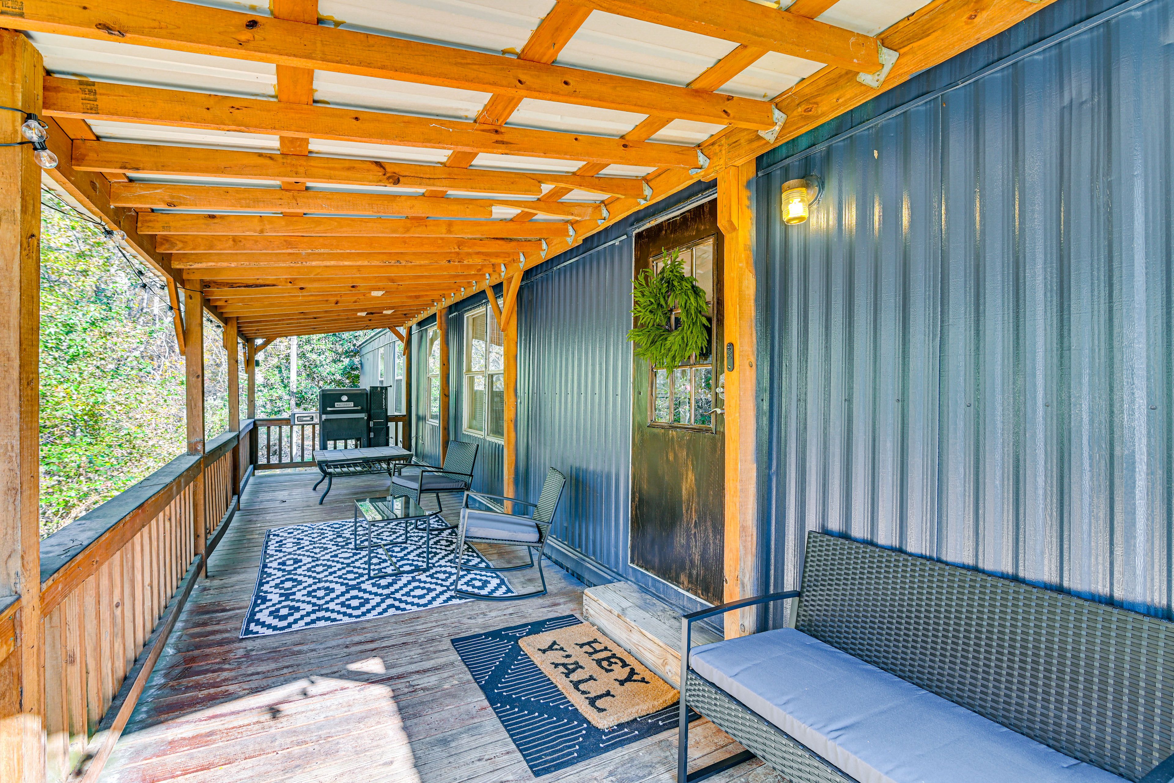 Iuka Vacation Rental | 3BR | 2BA | Steps to Enter | 1,100 Sq Ft