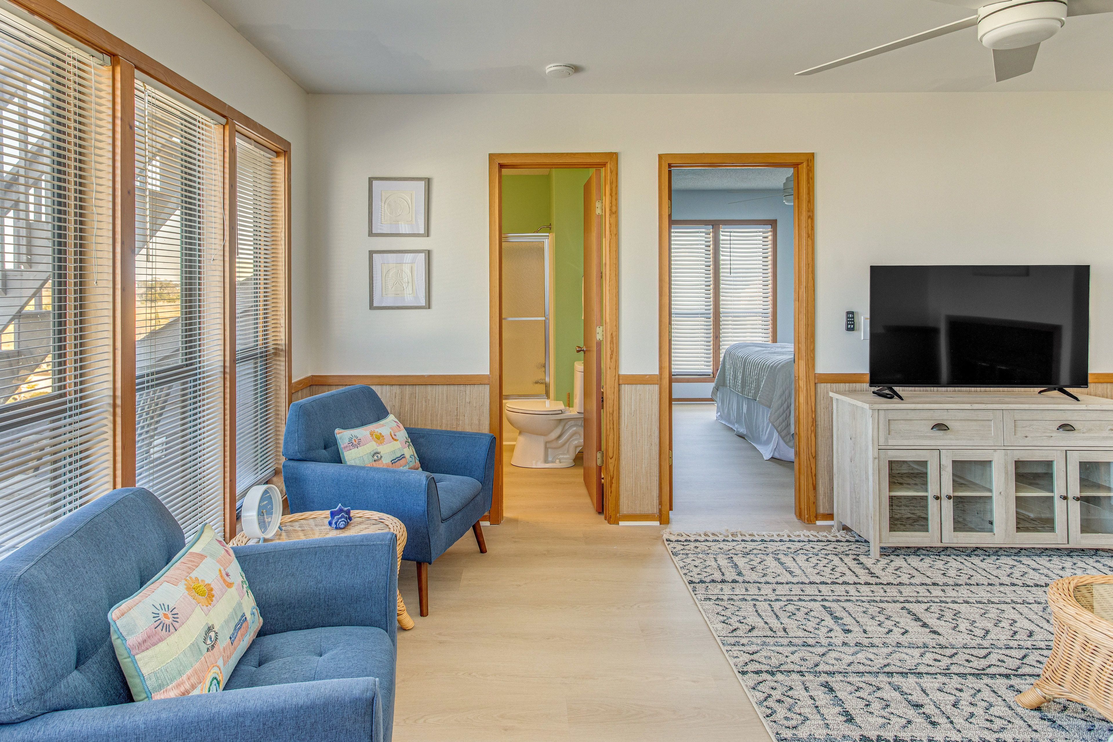 Loft | Sleeper Sofa | 2nd Floor