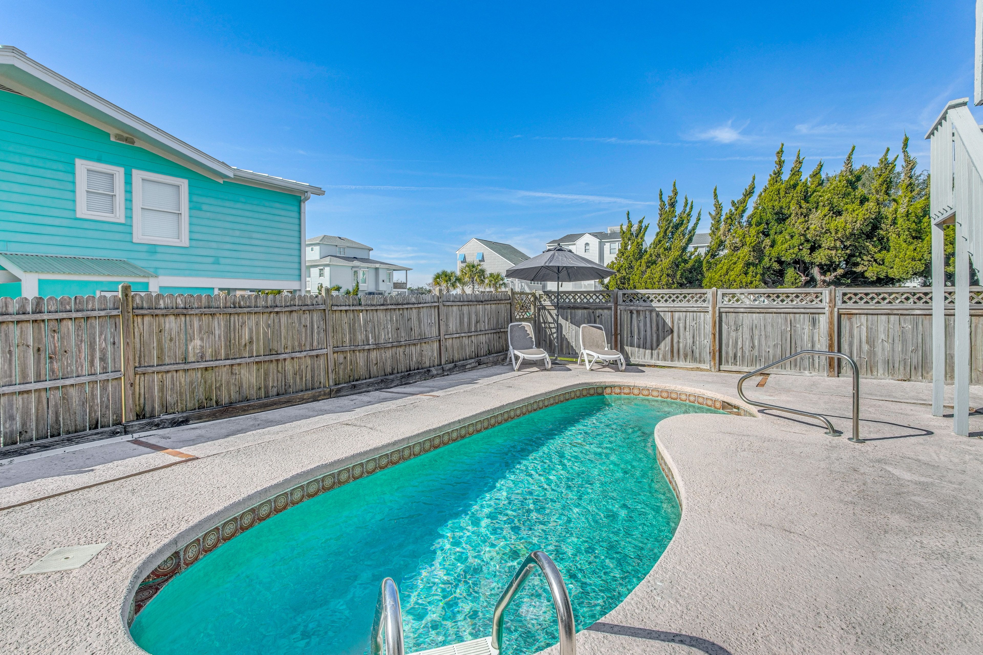 Sunset Beach Vacation Rental | 3BR | 2BA | 1,398 Sq Ft | Staircase to Enter