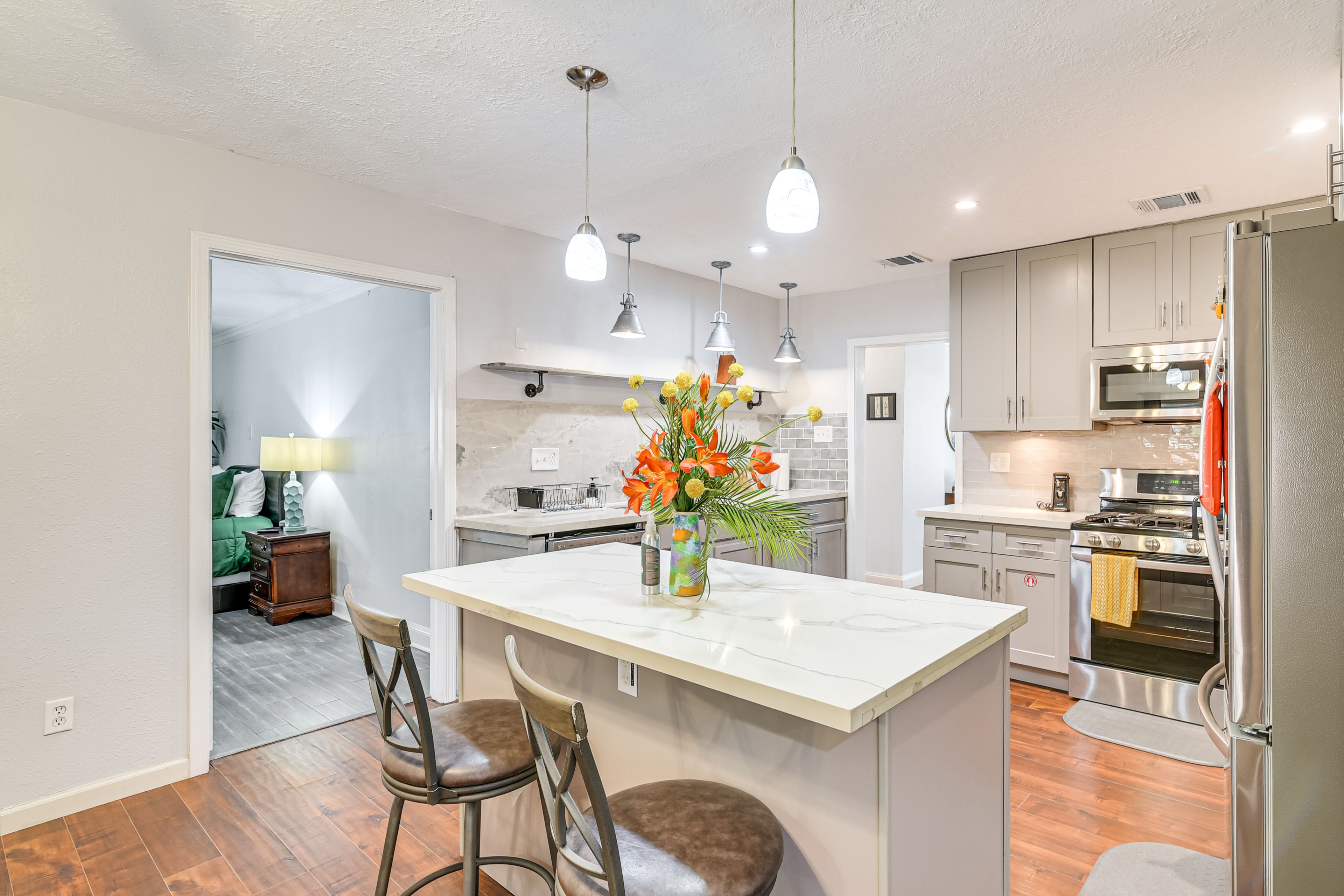 Kitchen | Coffee Maker | Dishwasher