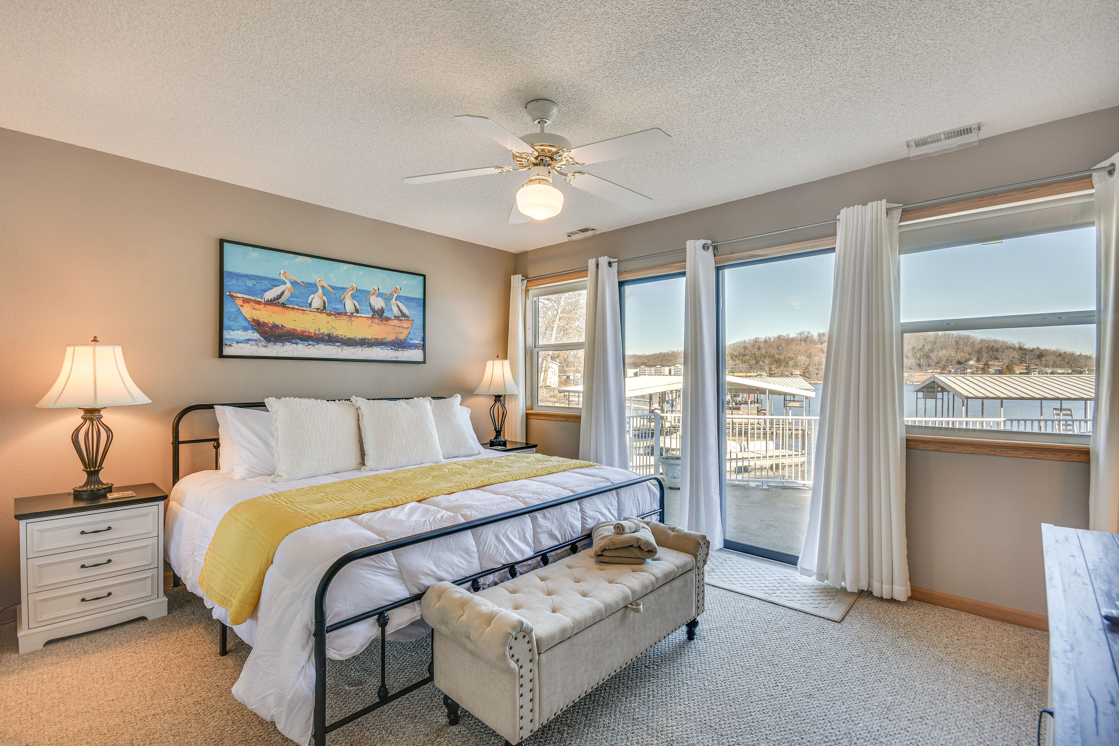 Bedroom 1 | King Bed | Smart TV