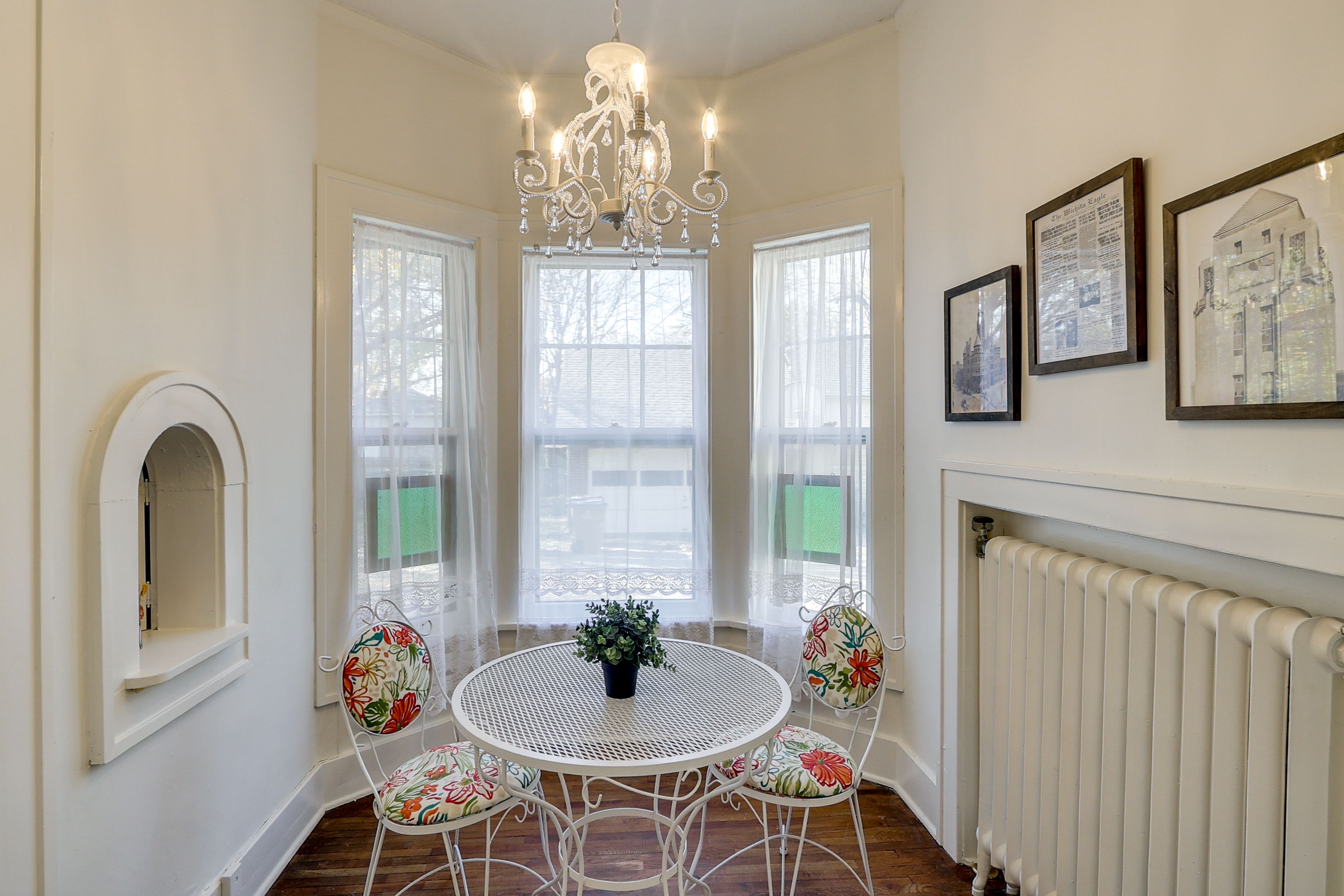 Breakfast Nook | 1st Floor