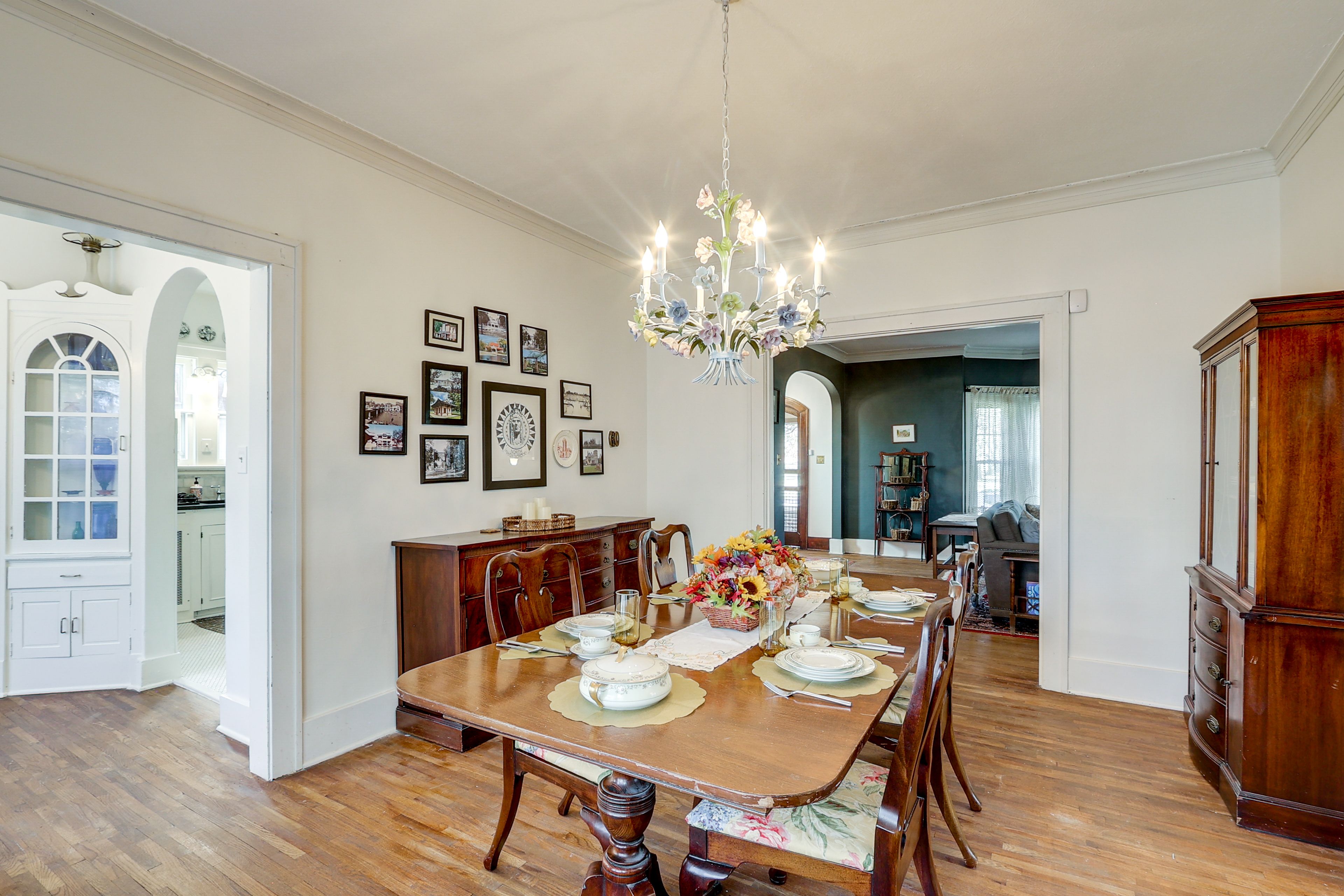 Dining Room | 2-Story Home