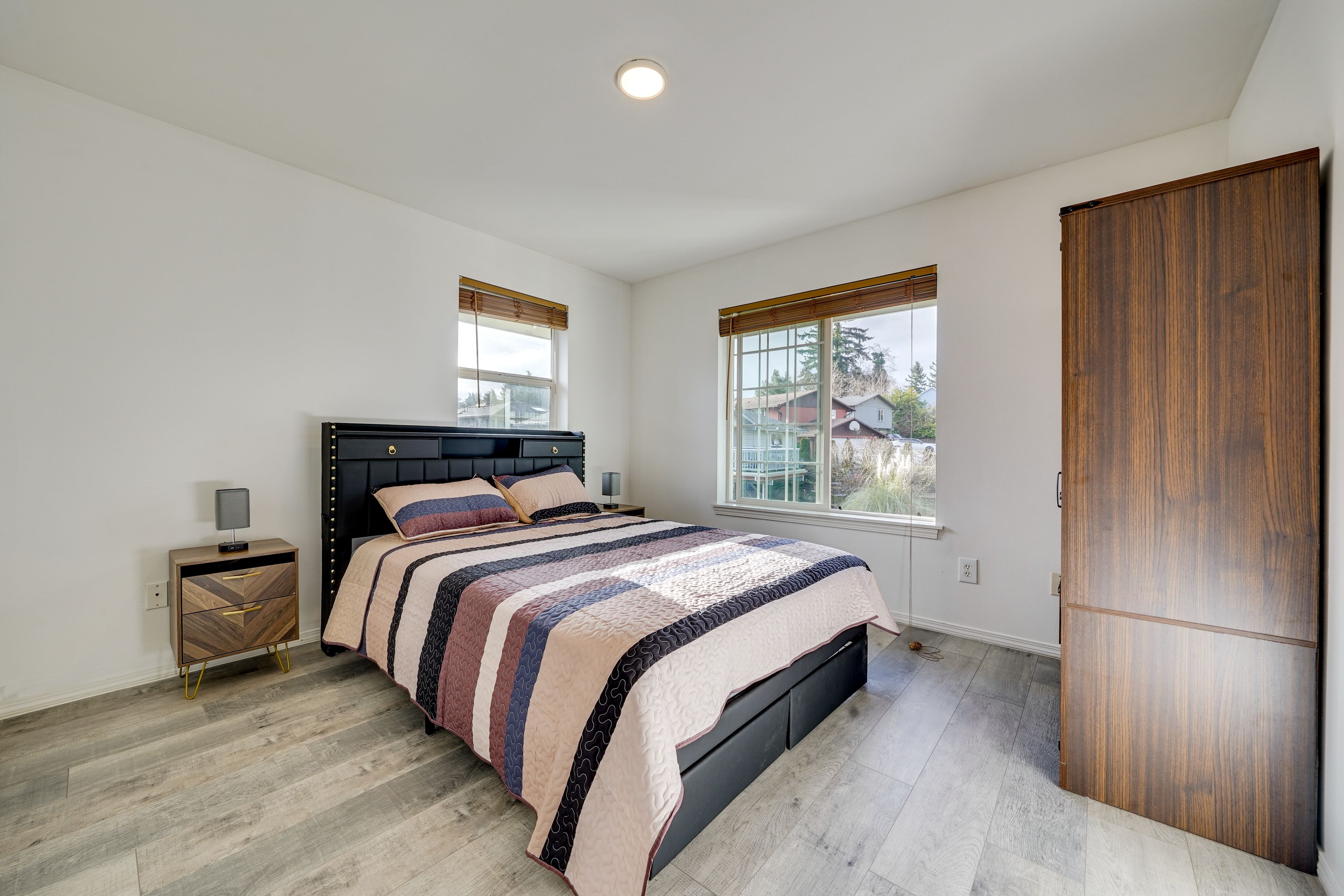 Bedroom 4 | Queen Bed | 2nd Floor