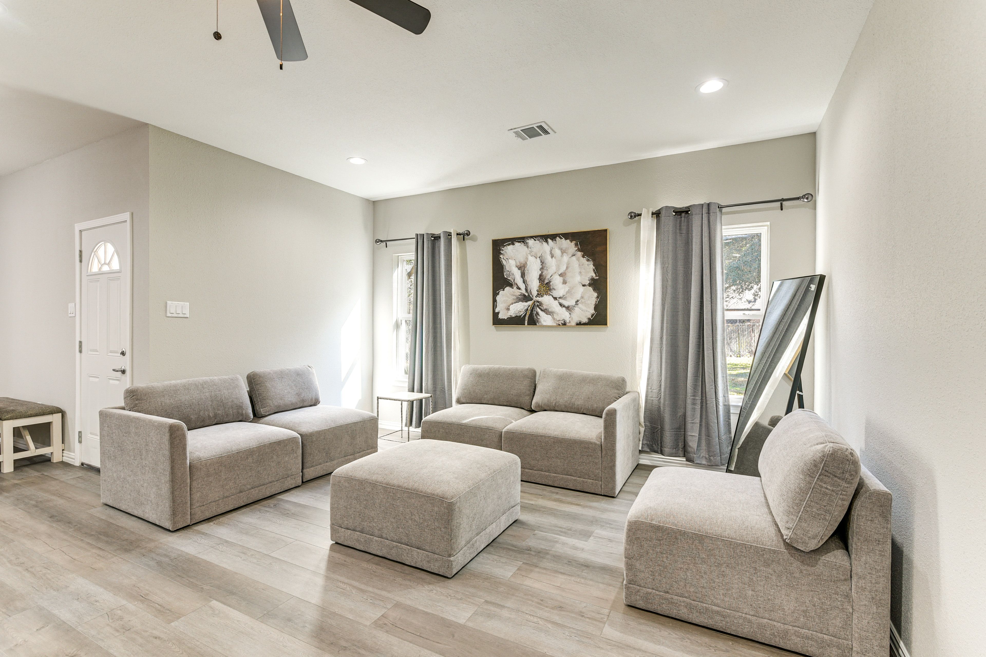 Houston Vacation Rental | 4BR | 2BA | 1,924 Sq Ft