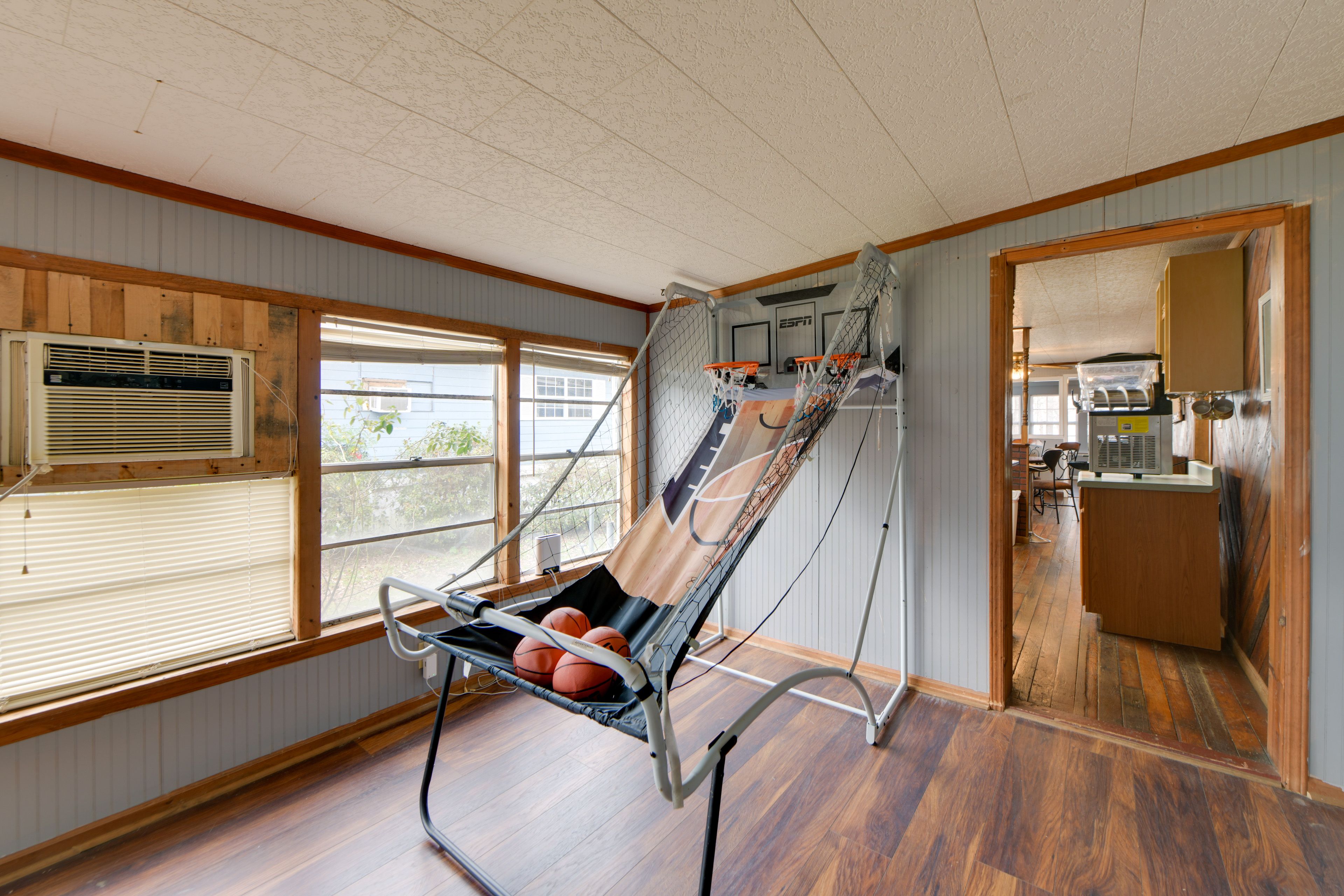 Game Room | Basketball Arcade Game