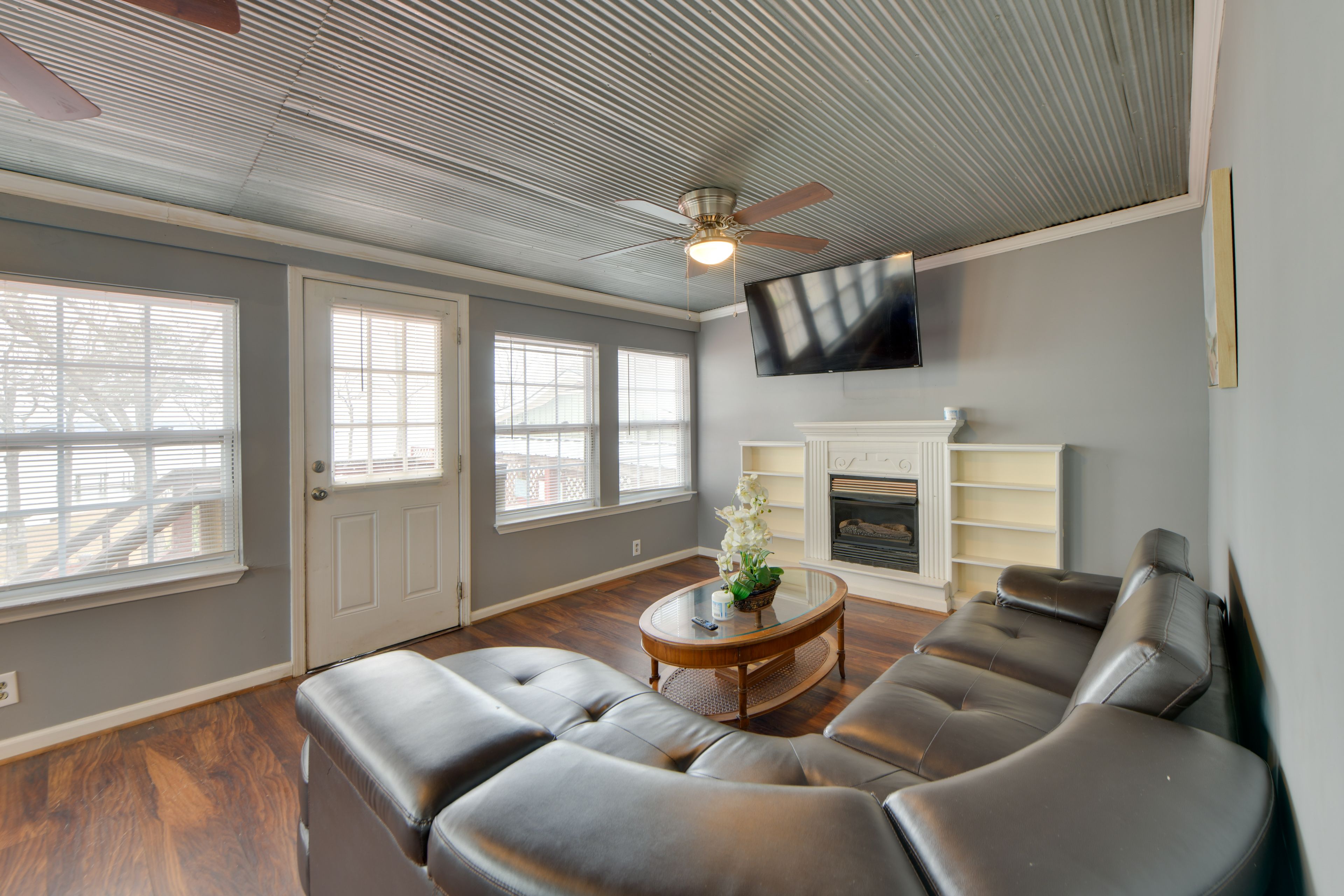 Georgetown Vacation Rental | 3BR | 2BA | 1,300 Sq Ft | Stairs Required