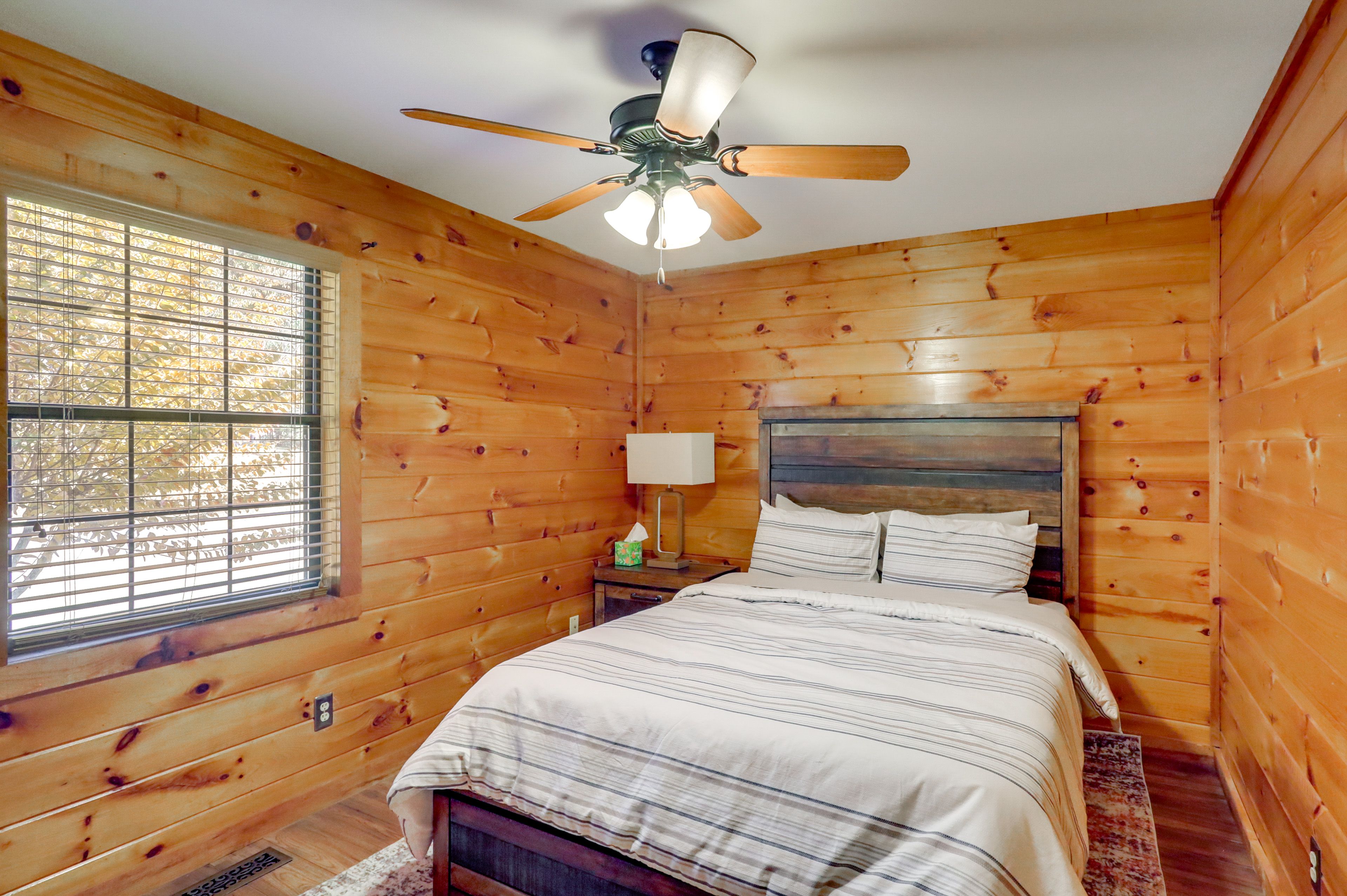 Bedroom 3 | Main Level | Queen Bed