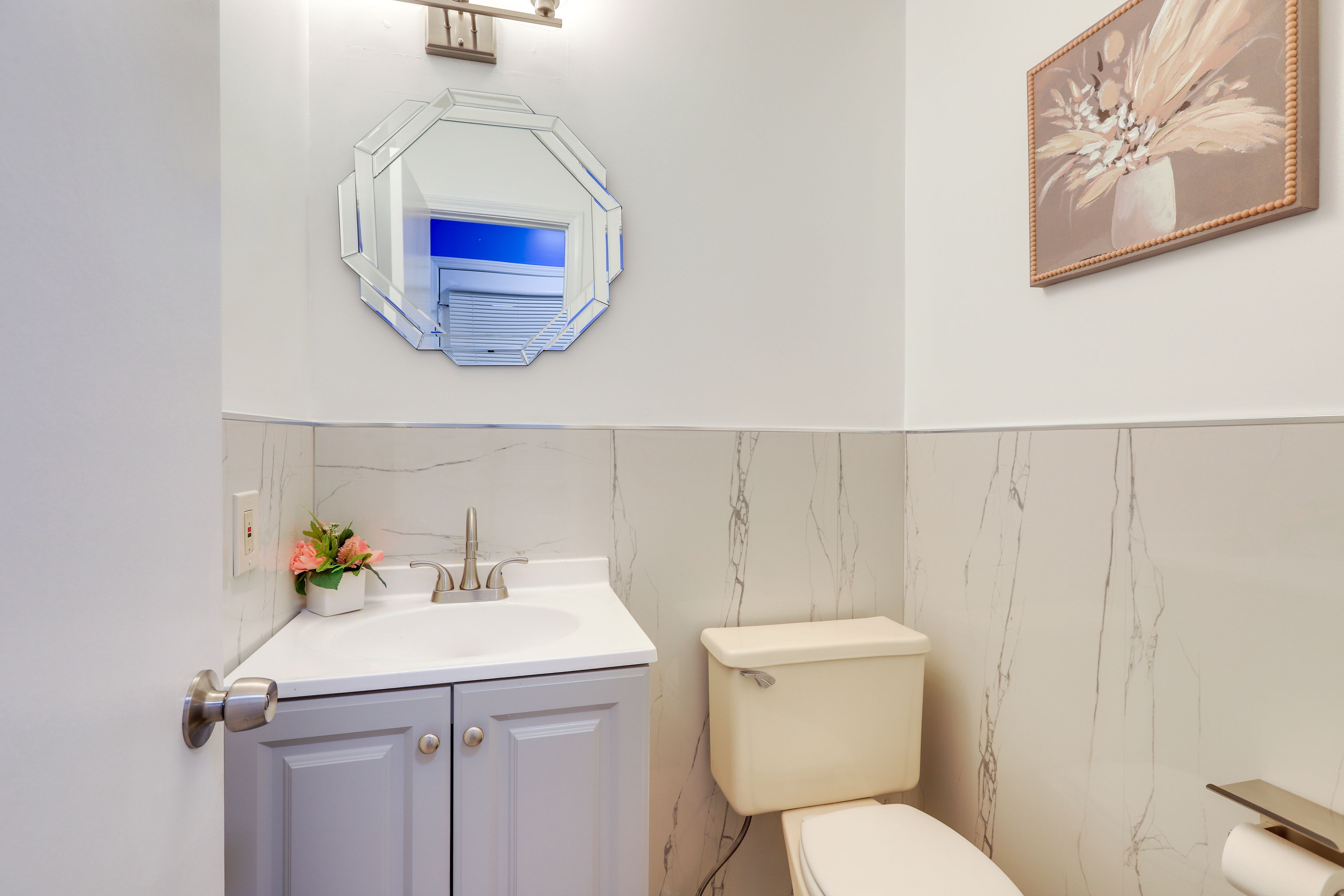 Half Bath | 1st Floor