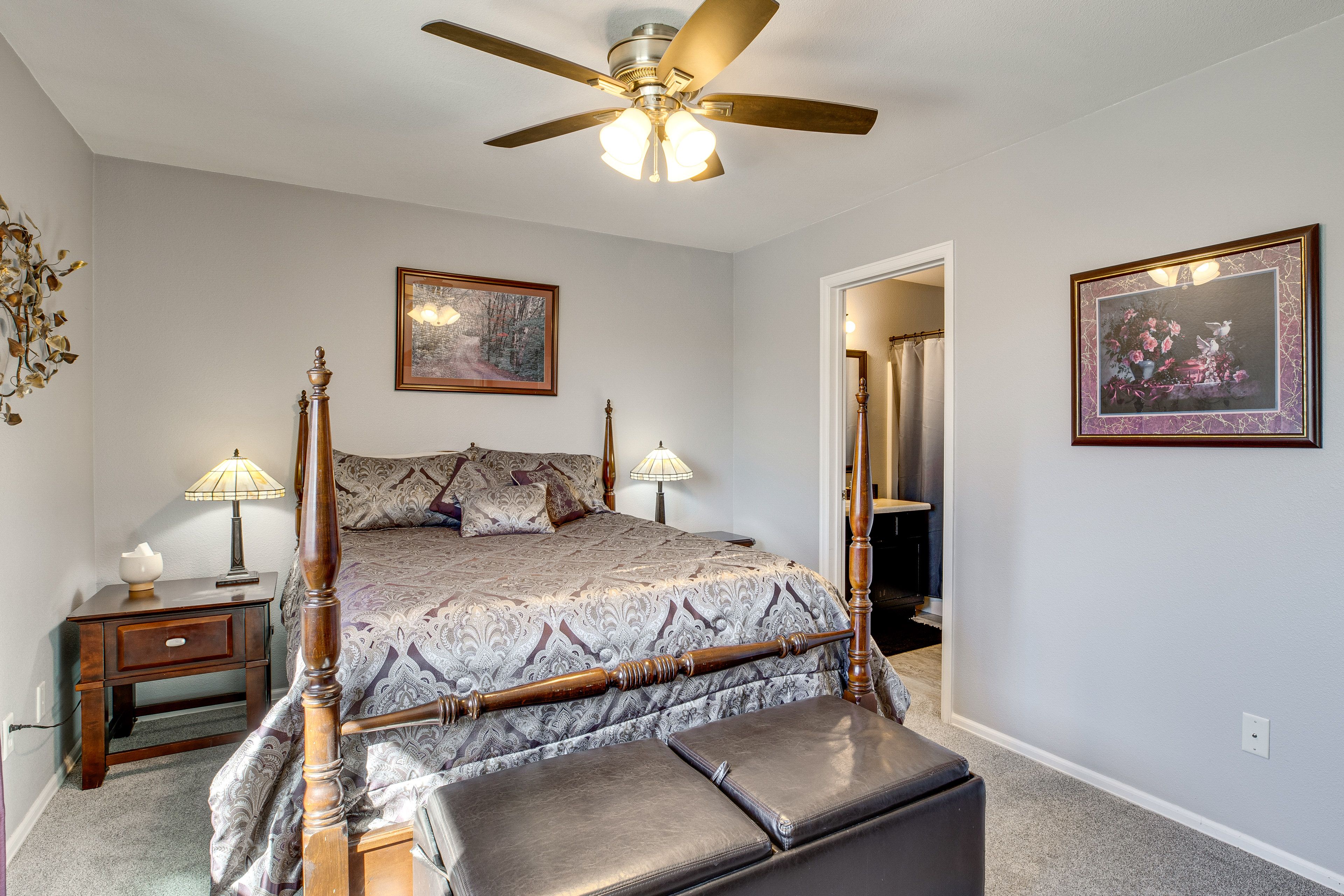 Bedroom 1 | Queen Bed | 2nd Floor