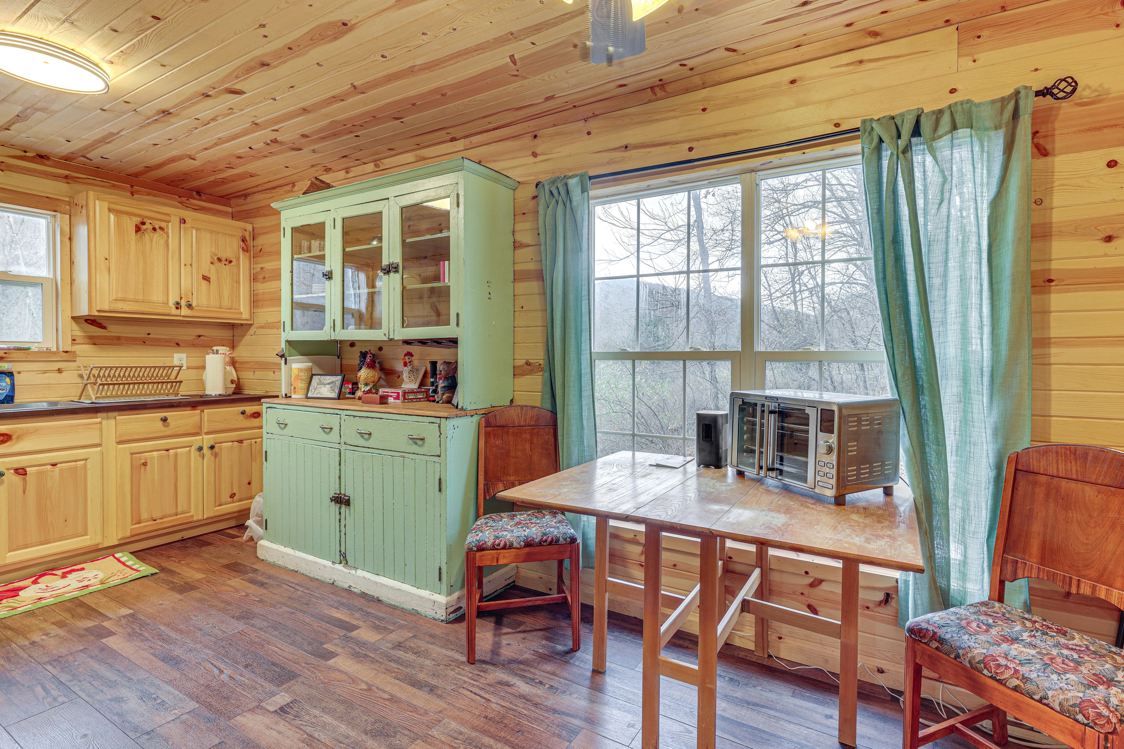 Kitchen | Drip Coffee Maker