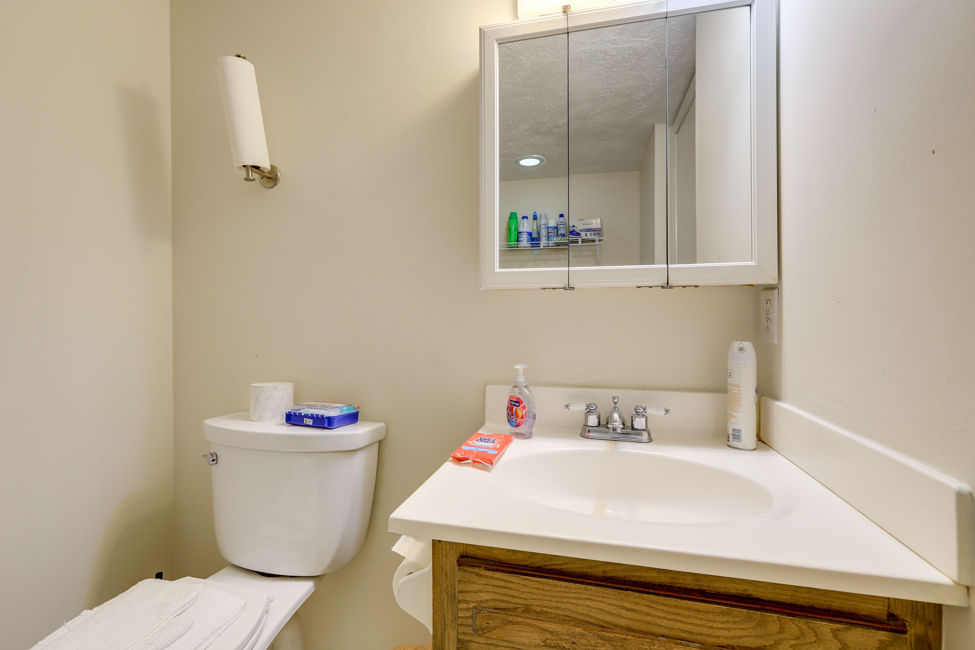 Half Bathroom | 1st Floor | Washer/Dryer