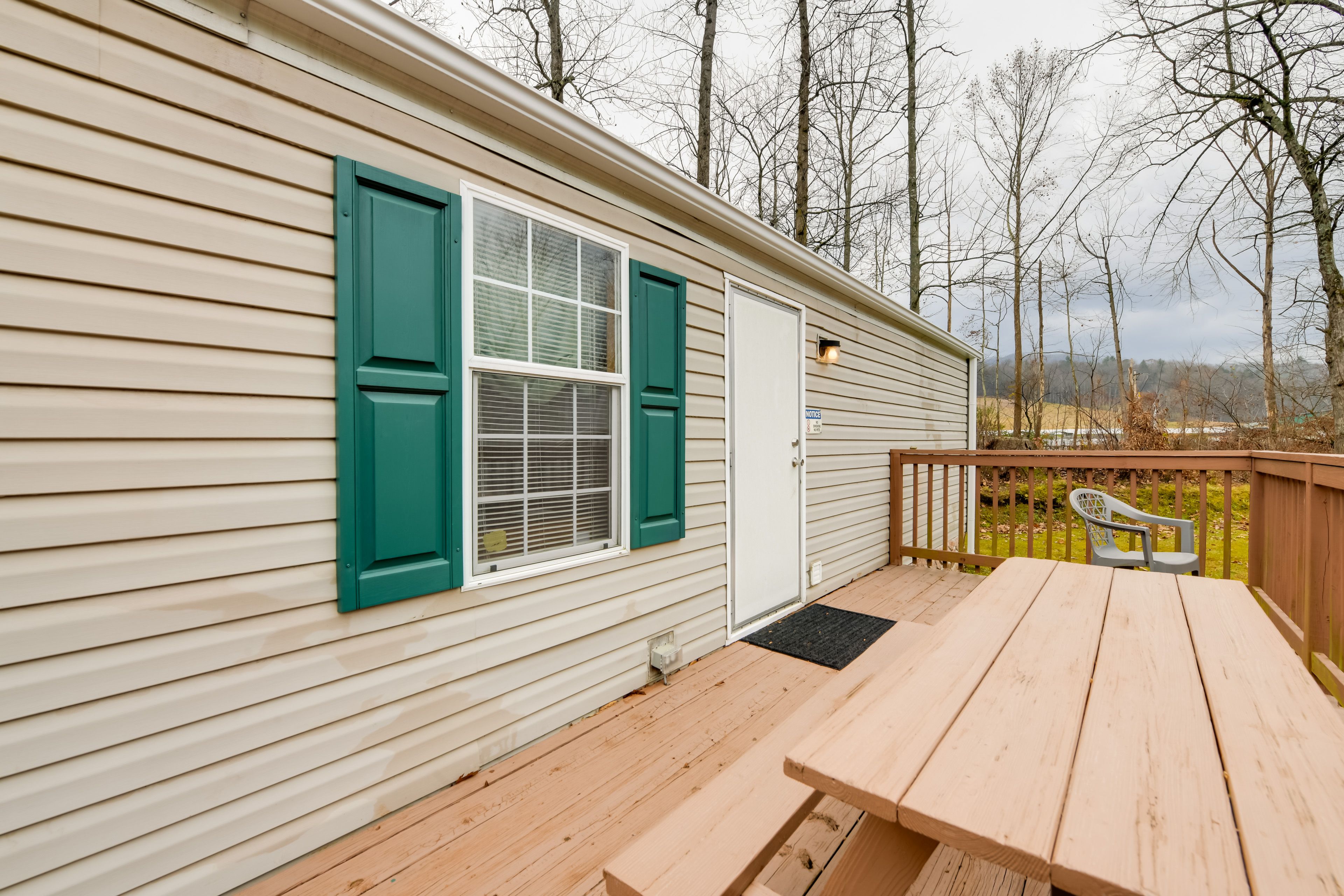 Back Entrance | Furnished Deck