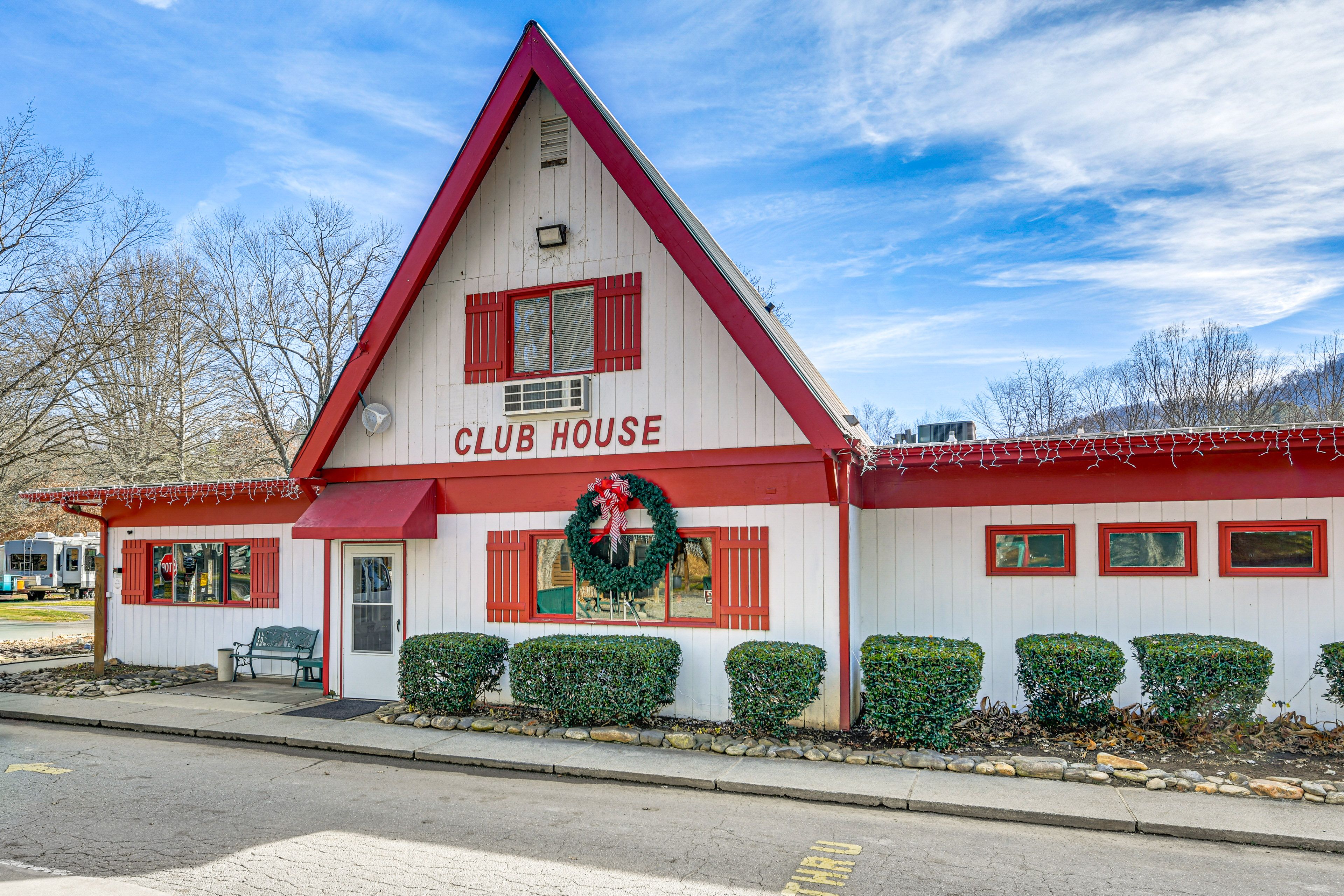 Pride RV Resort | Community Amenities