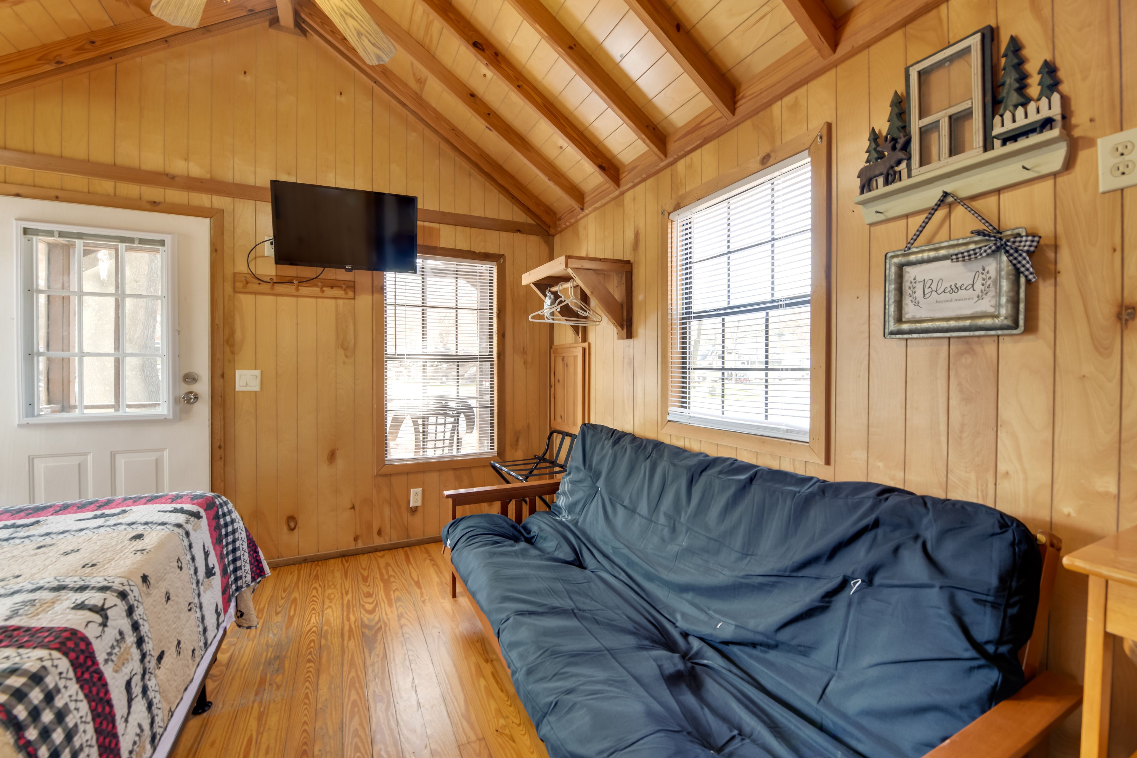 Studio | Sleeping Area | Queen Bed | Full Futon | Linens Provided | Free WiFi