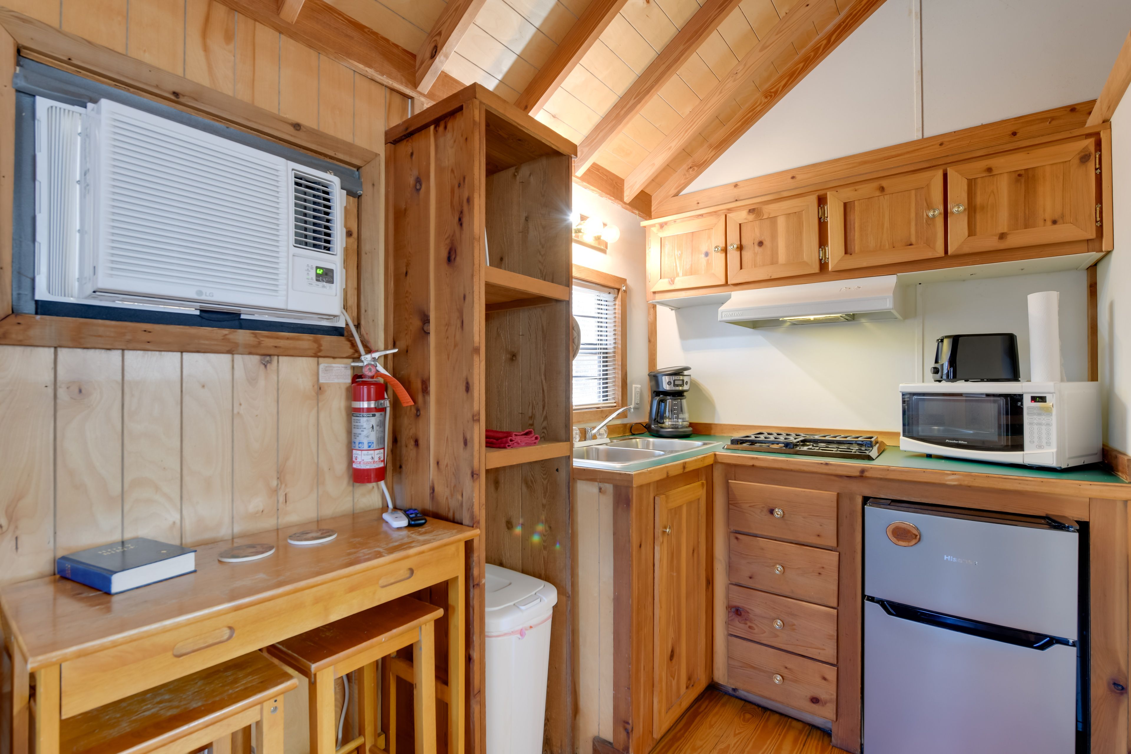 Studio | Kitchenette | Drip Coffee Maker | Stovetop