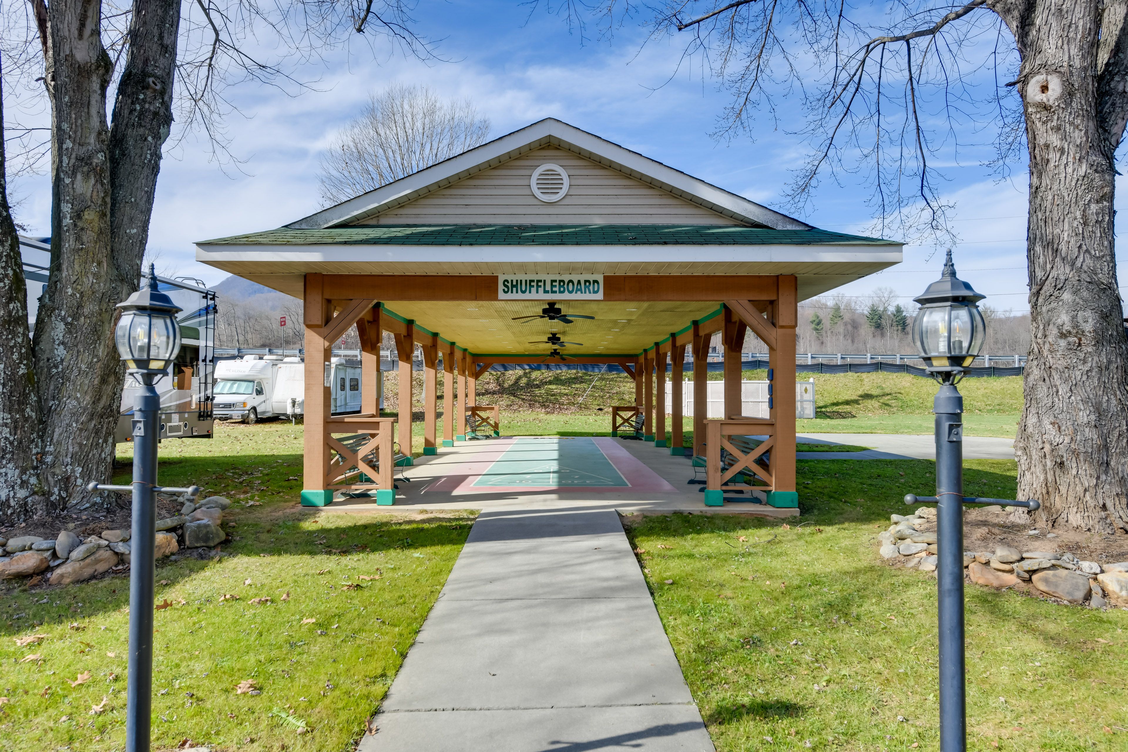 Pride RV Resort | Community Amenities