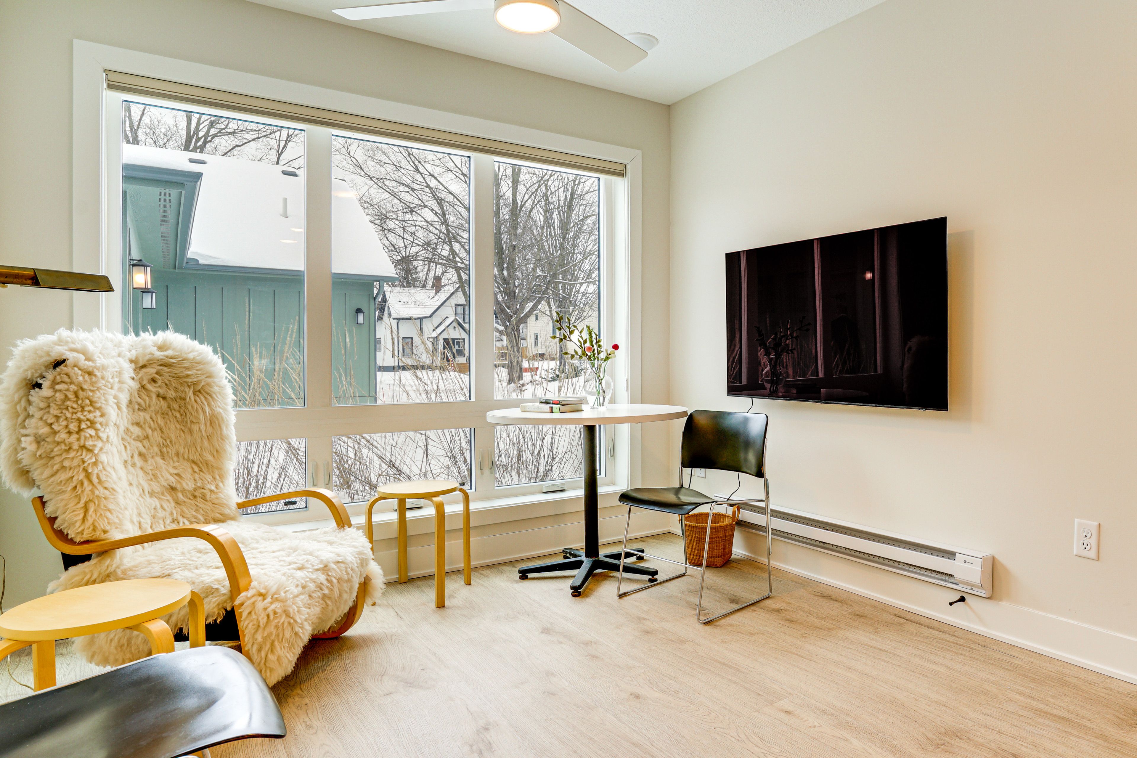 Northfield Vacation Rental | 1BR | 1BA | 460 Sq Ft | 2 Steps Required