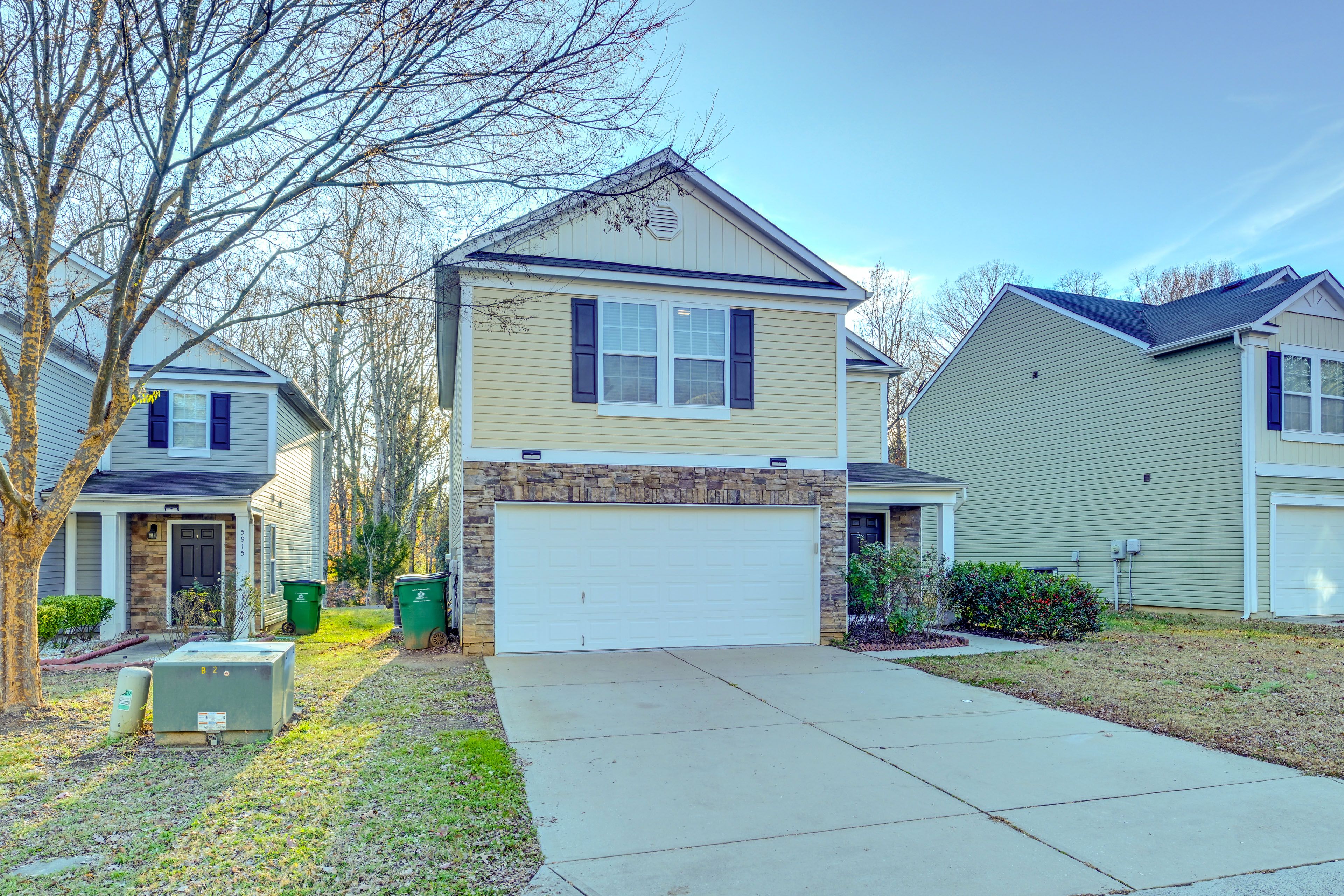 Front Exterior | Parking | Garage (2 Vehicles) | Driveway (2 Vehicles)