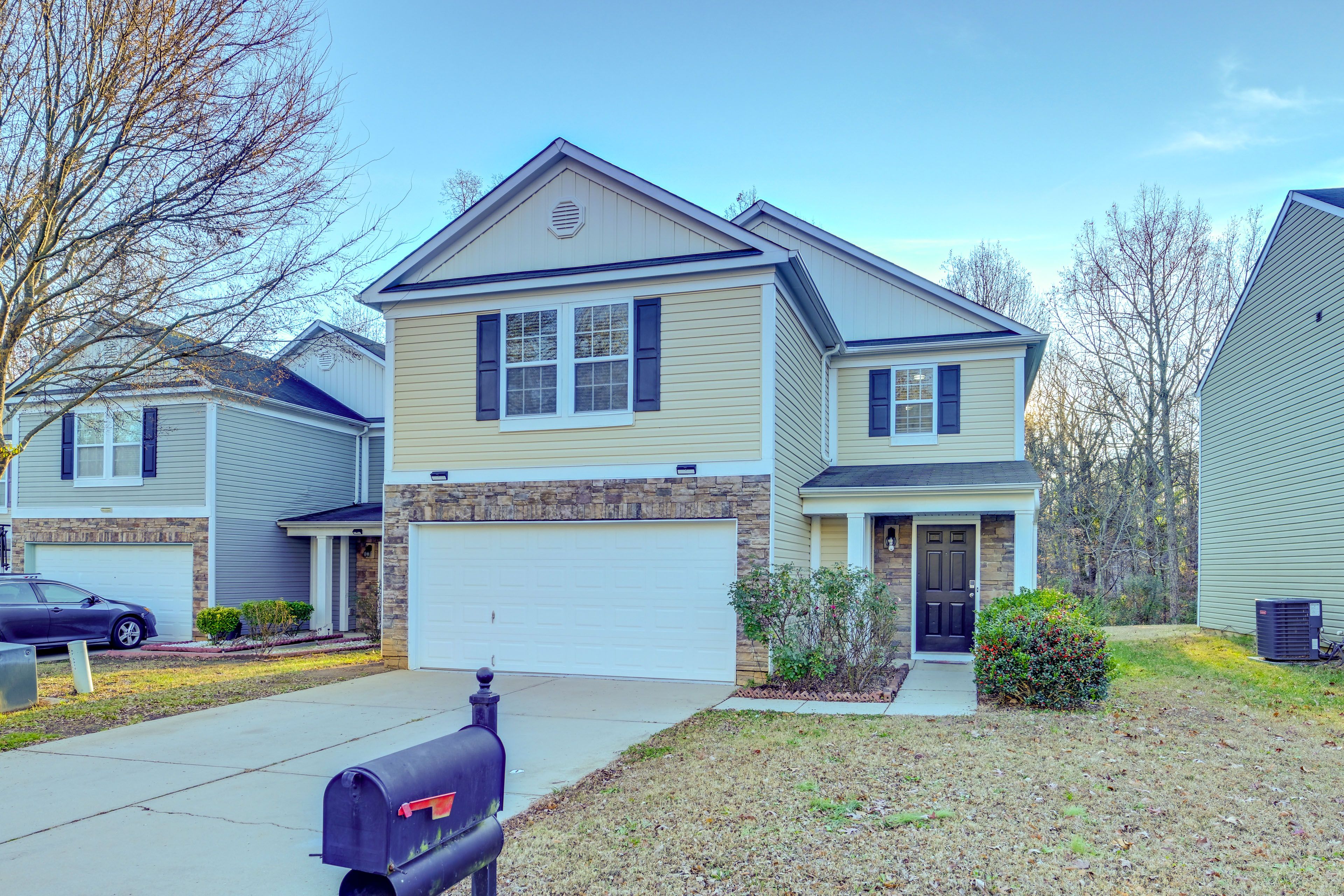 Charlotte Vacation Rental | 4BR | 2.5BA | 1,664 Sq Ft | Stairs Required