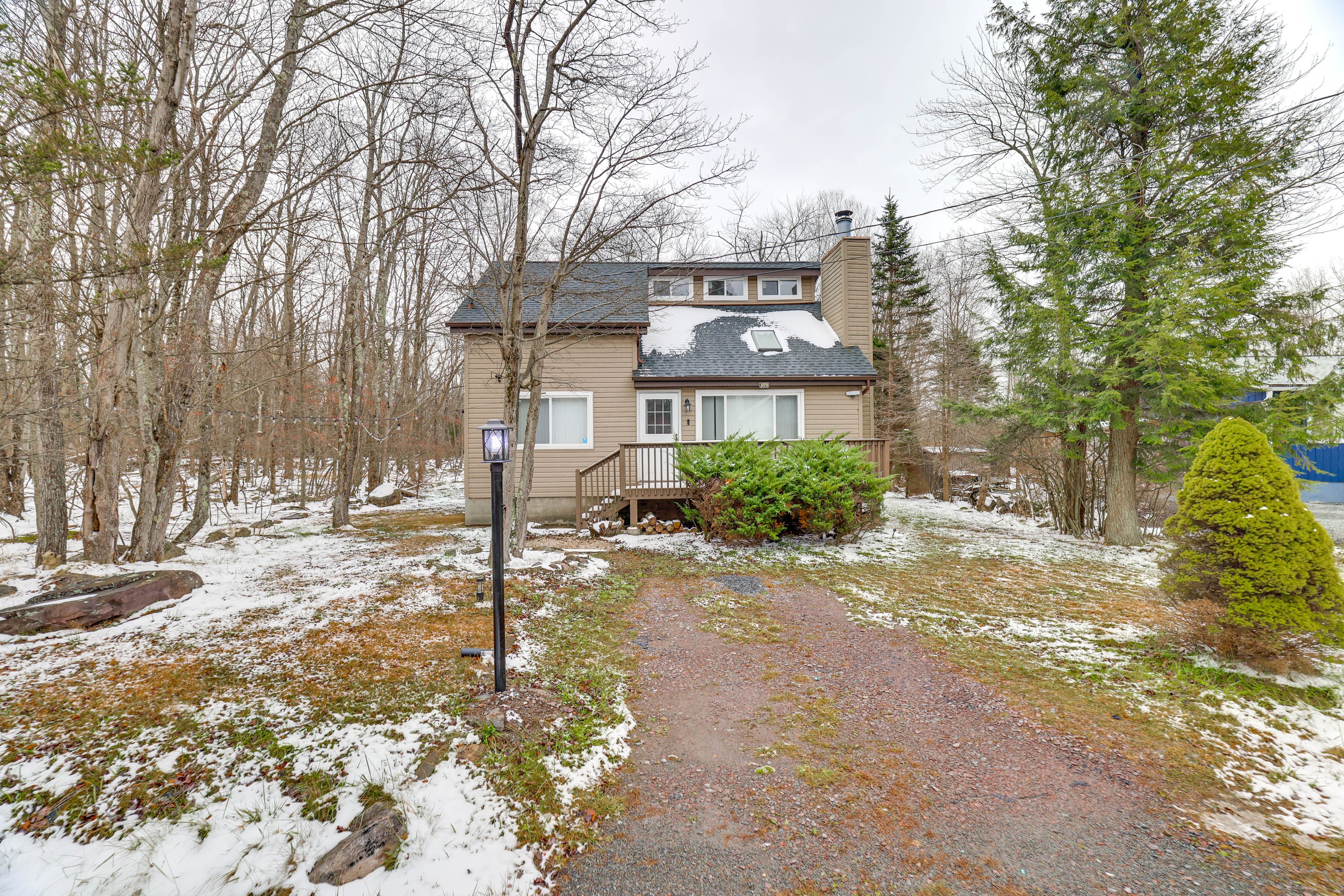 Parking | Driveway (2 Vehicles)