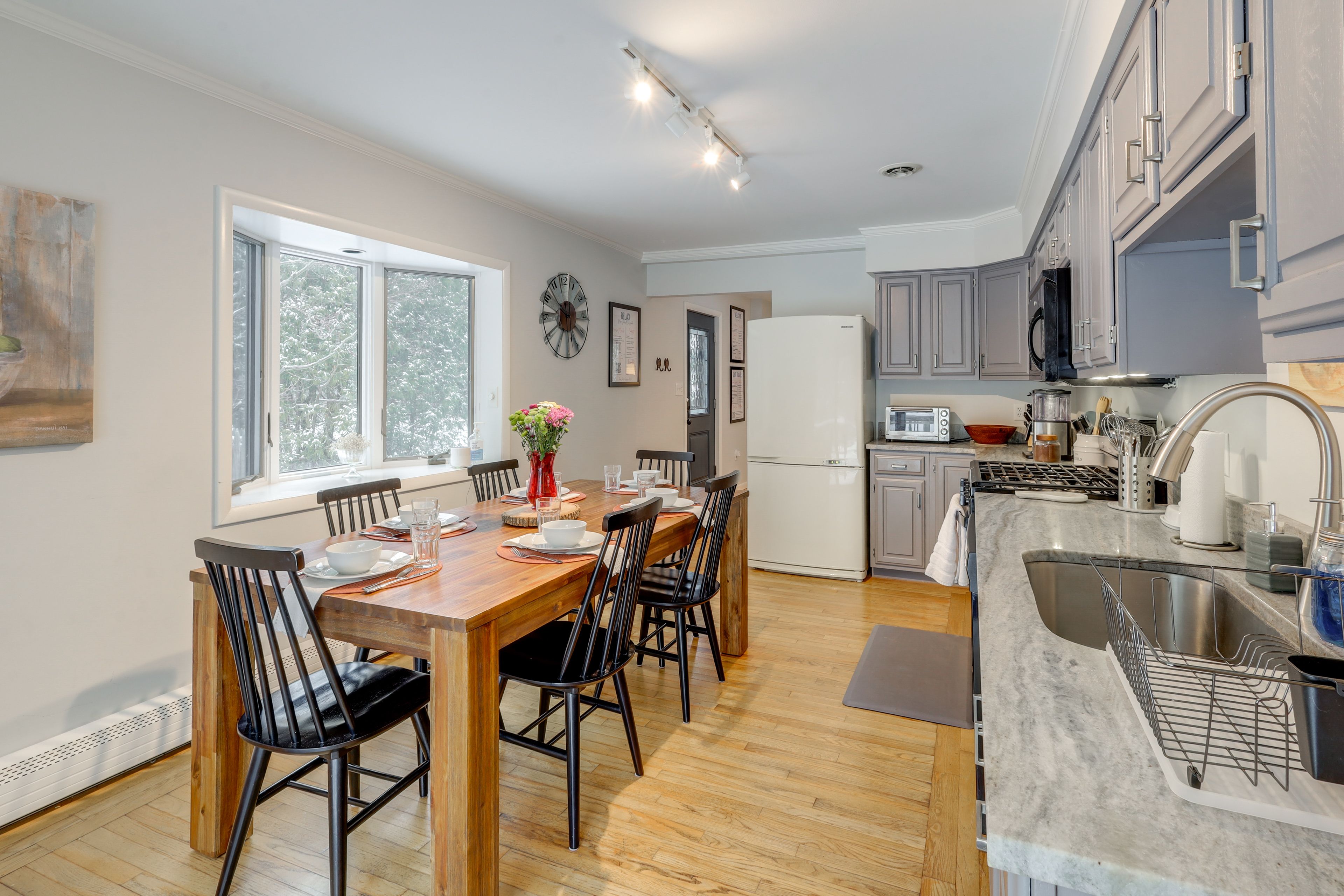 Kitchen | 1st Floor | Cooking Basics | Dishware/Flatware | Drip Coffee Maker