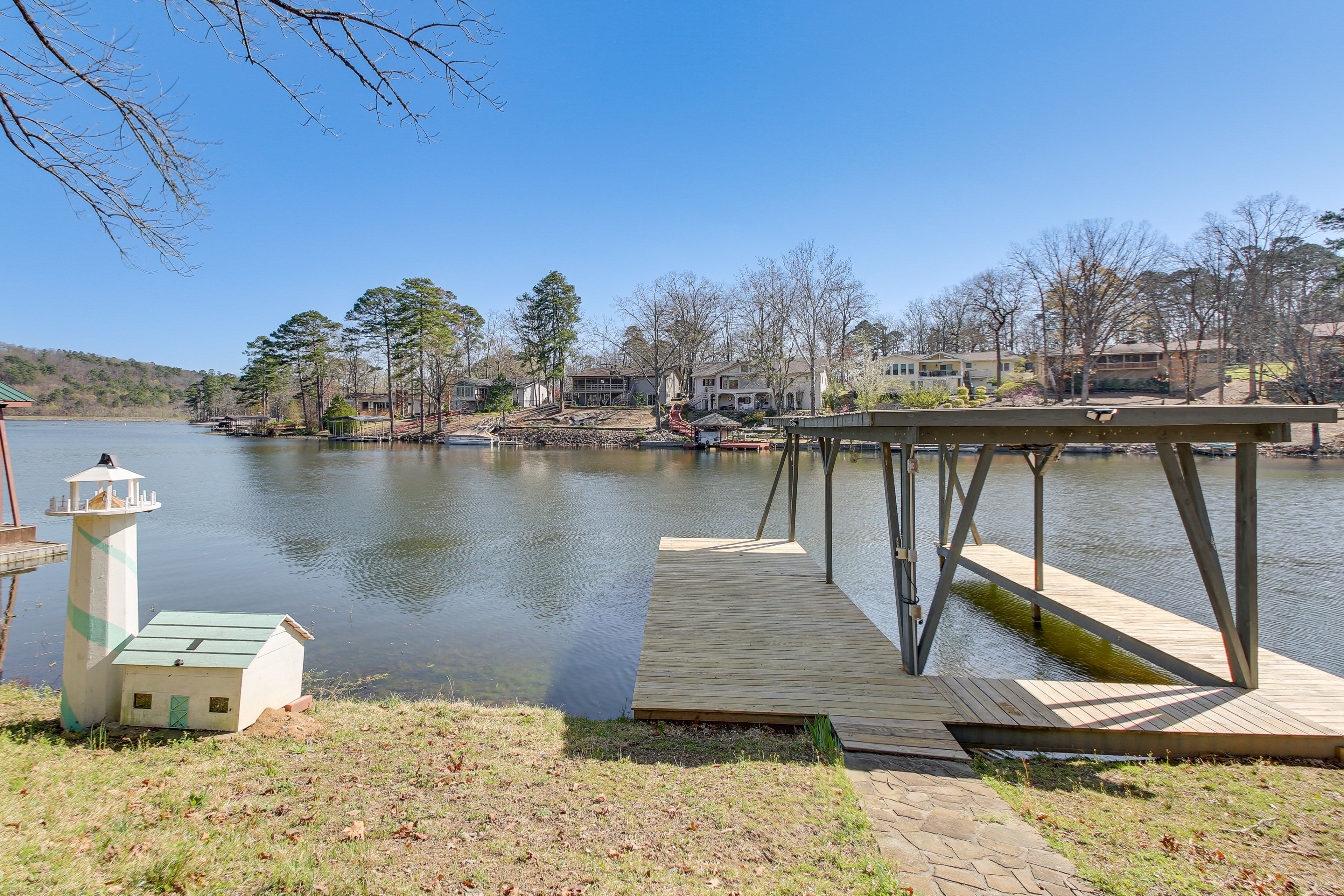 Hot Springs Vacation Rental | 4BR | 2 Full Baths | 2 Half Baths | 1,900 Sq Ft