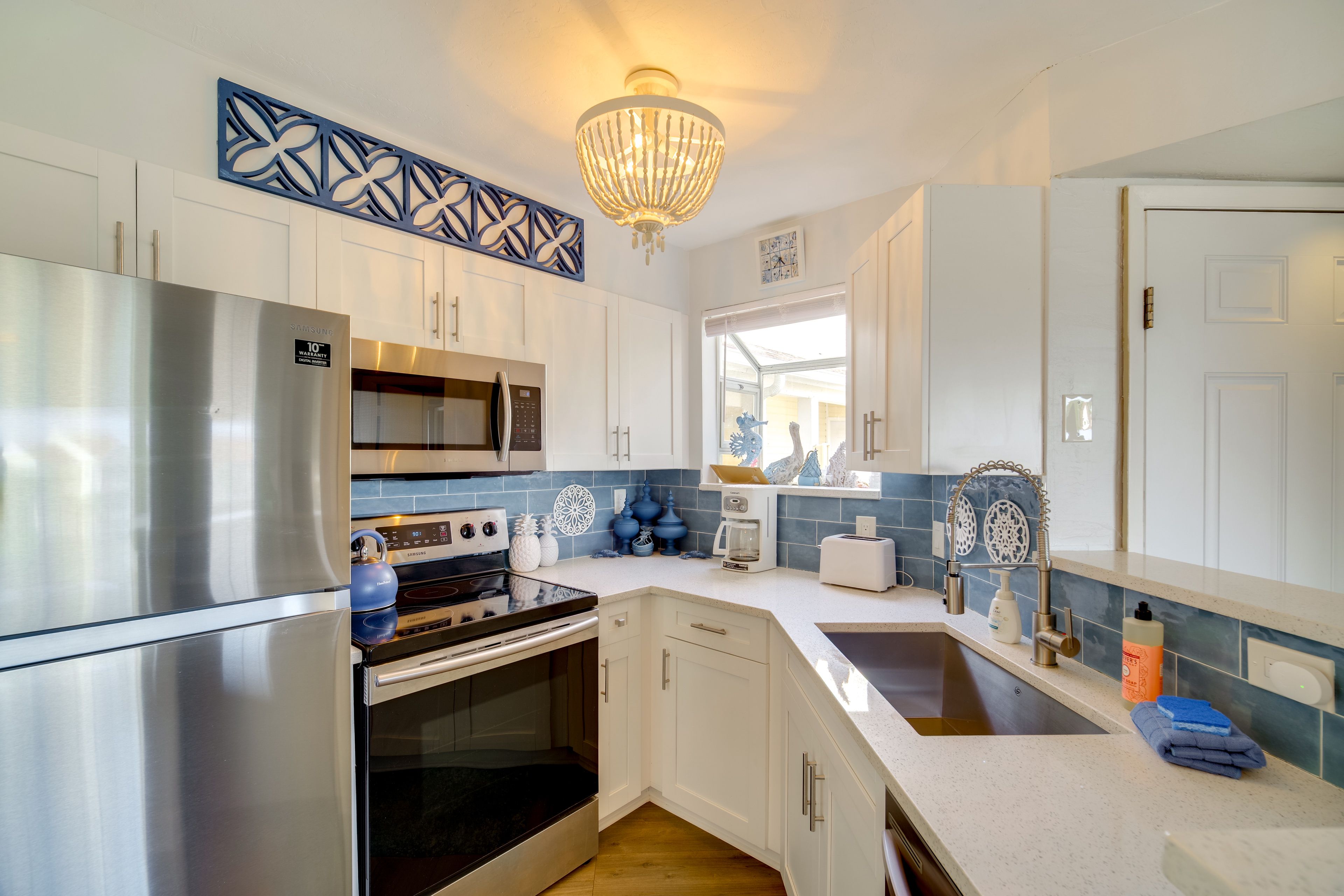 Kitchen | Cooking Basics | Drip Coffee Maker | Blender