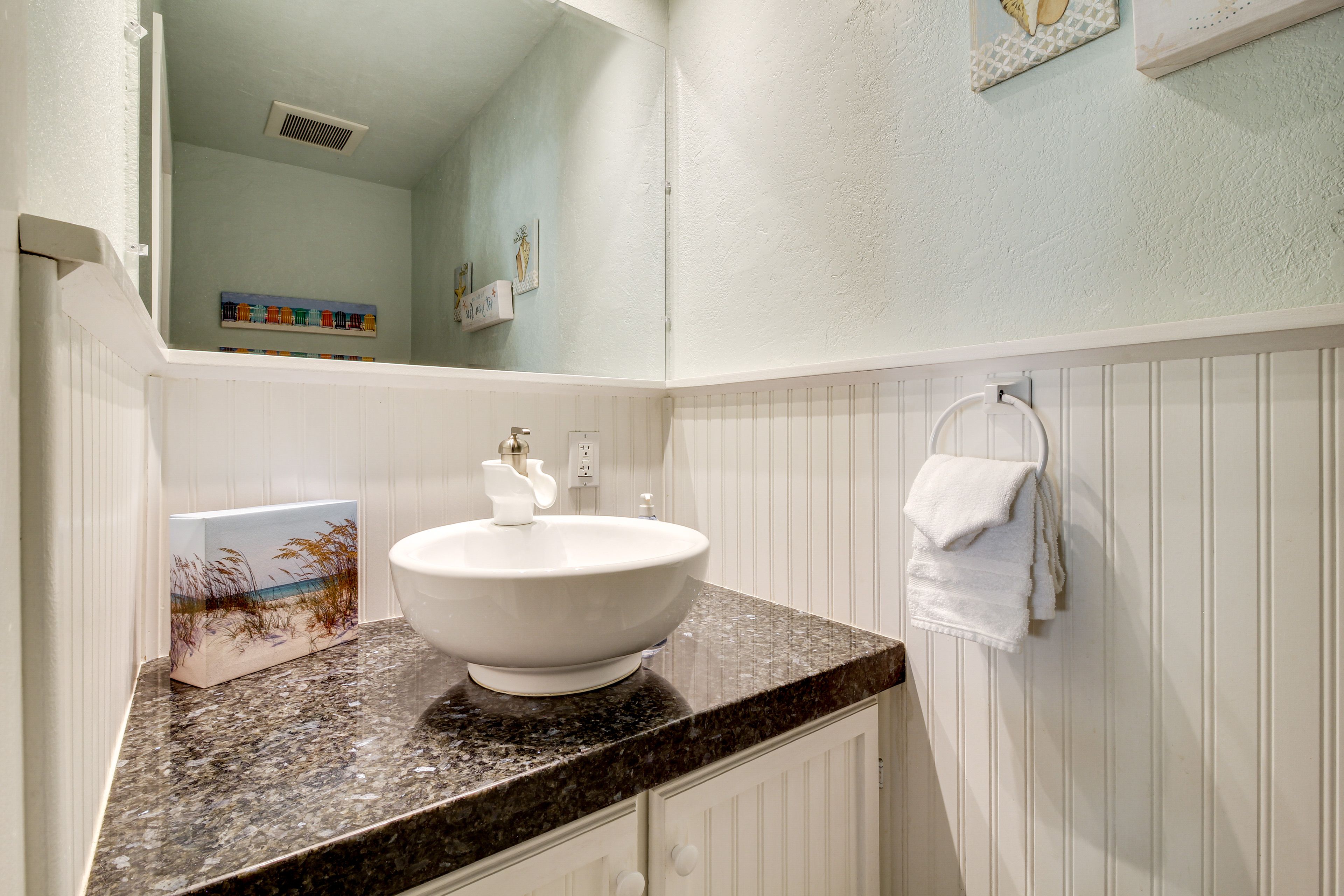 Half Bathroom | Upper Level