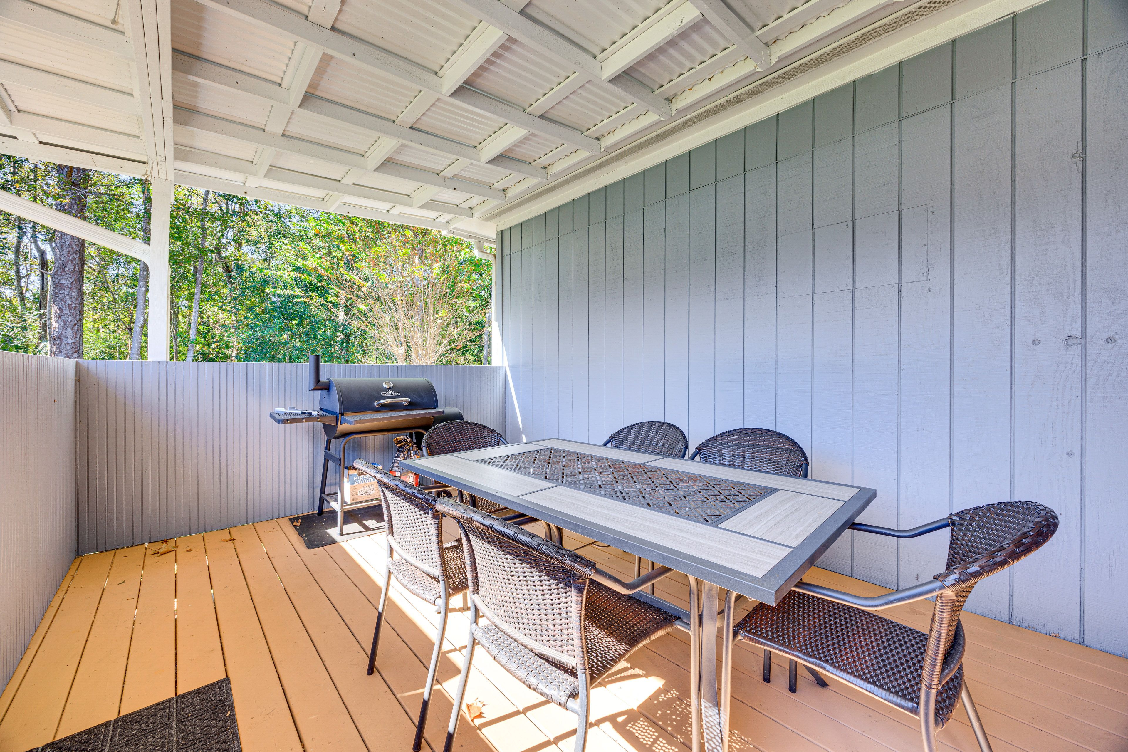 Covered Deck | Charcoal Grill