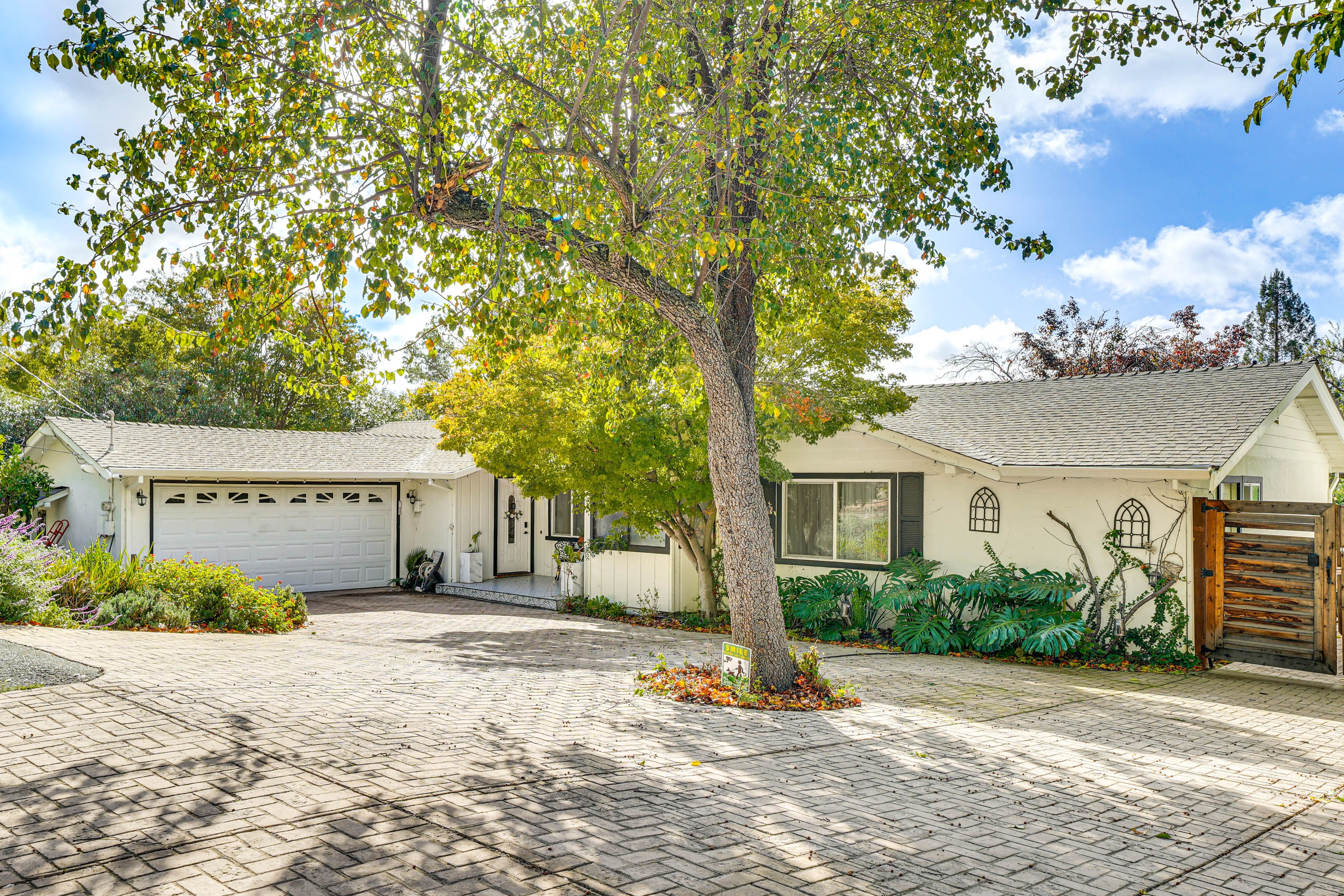 Exterior | Driveway (4 Vehicles) | Free Street Parking