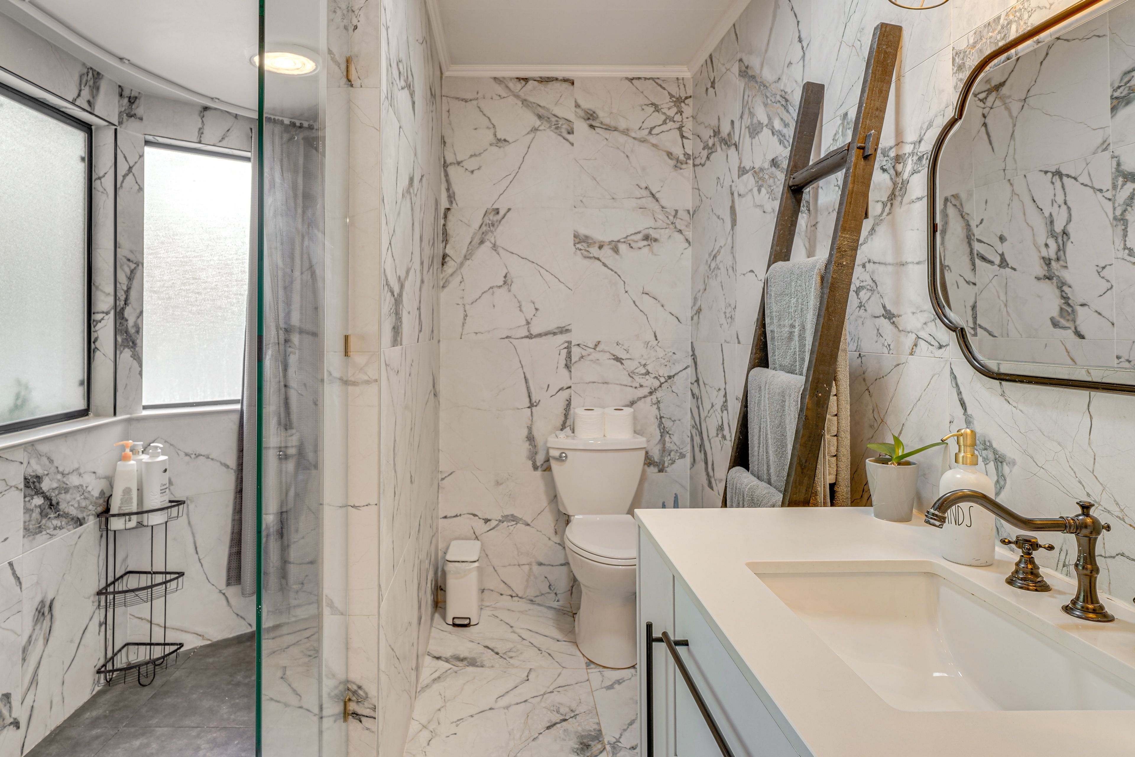 Bathroom | Towels Provided