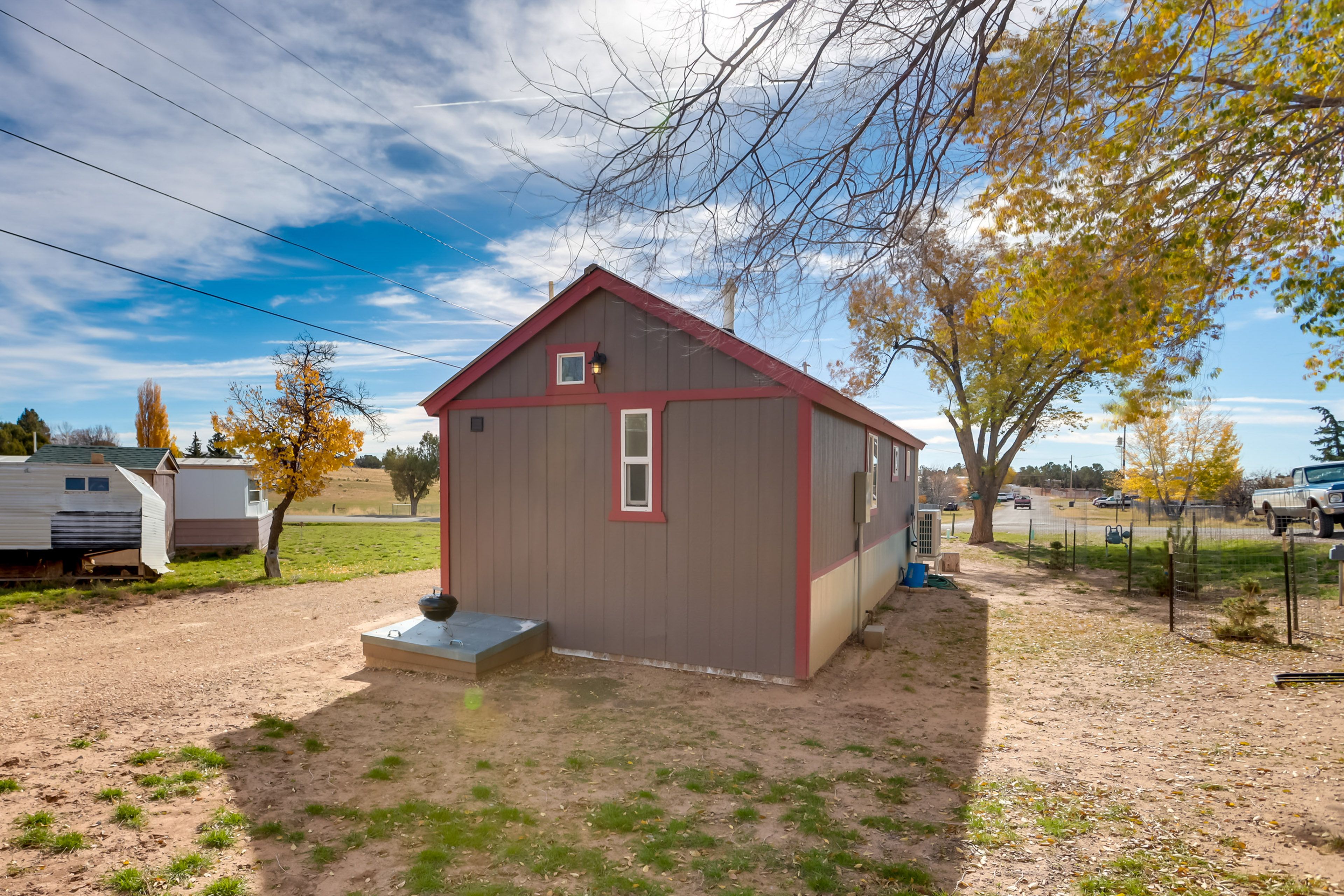 Parking | Driveway (3 Vehicles) | RV/Trailer Parking