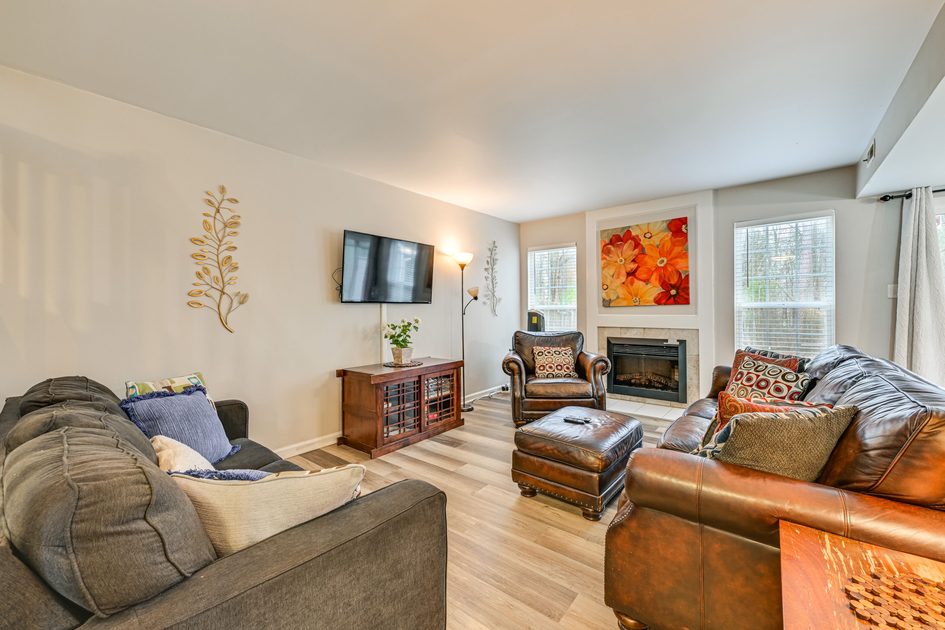 Charlotte Vacation Rental | 2BR | 2.5BA | 1,850 Sq Ft | Stairs Required