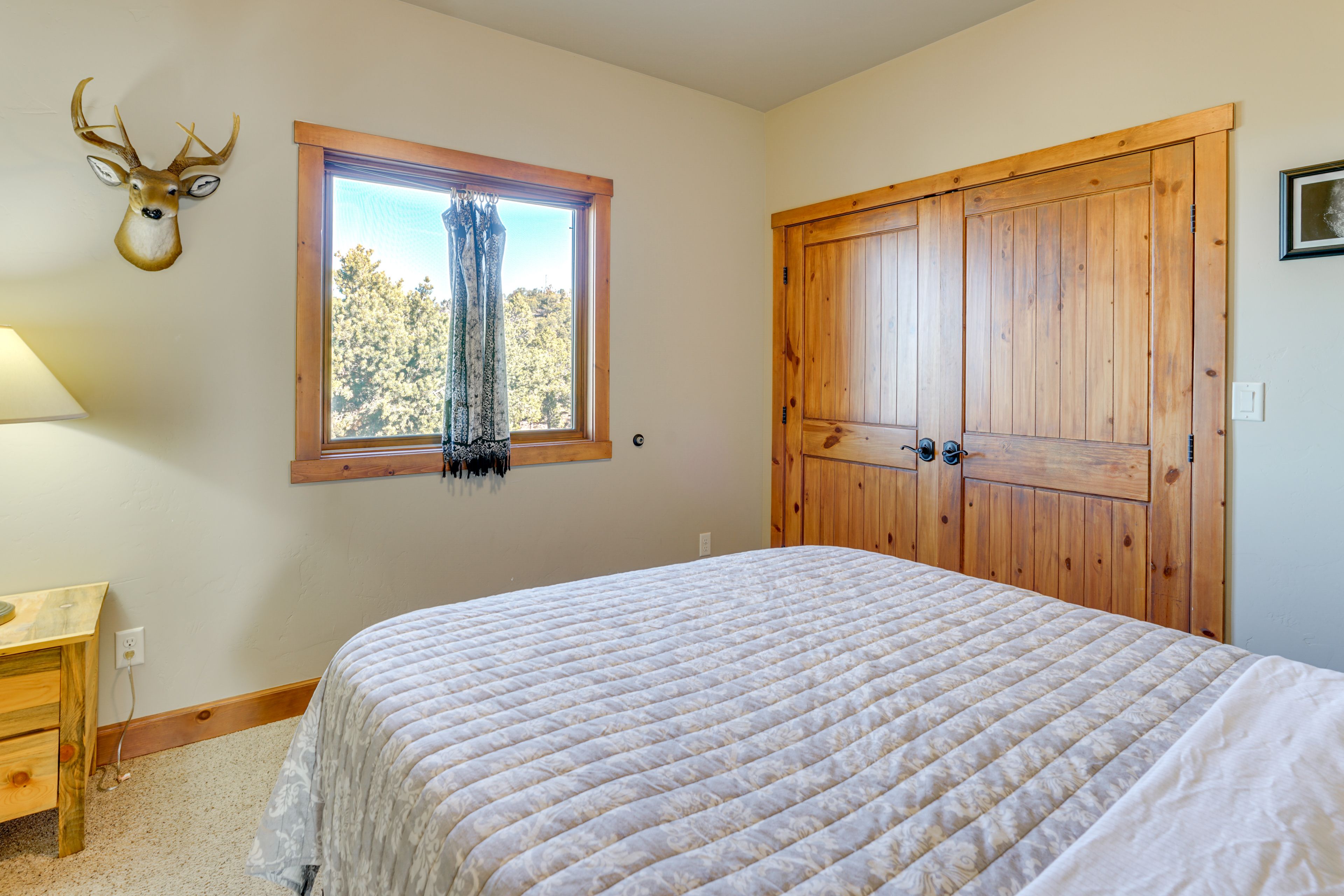 Bedroom 2 | Queen Bed | Main Level