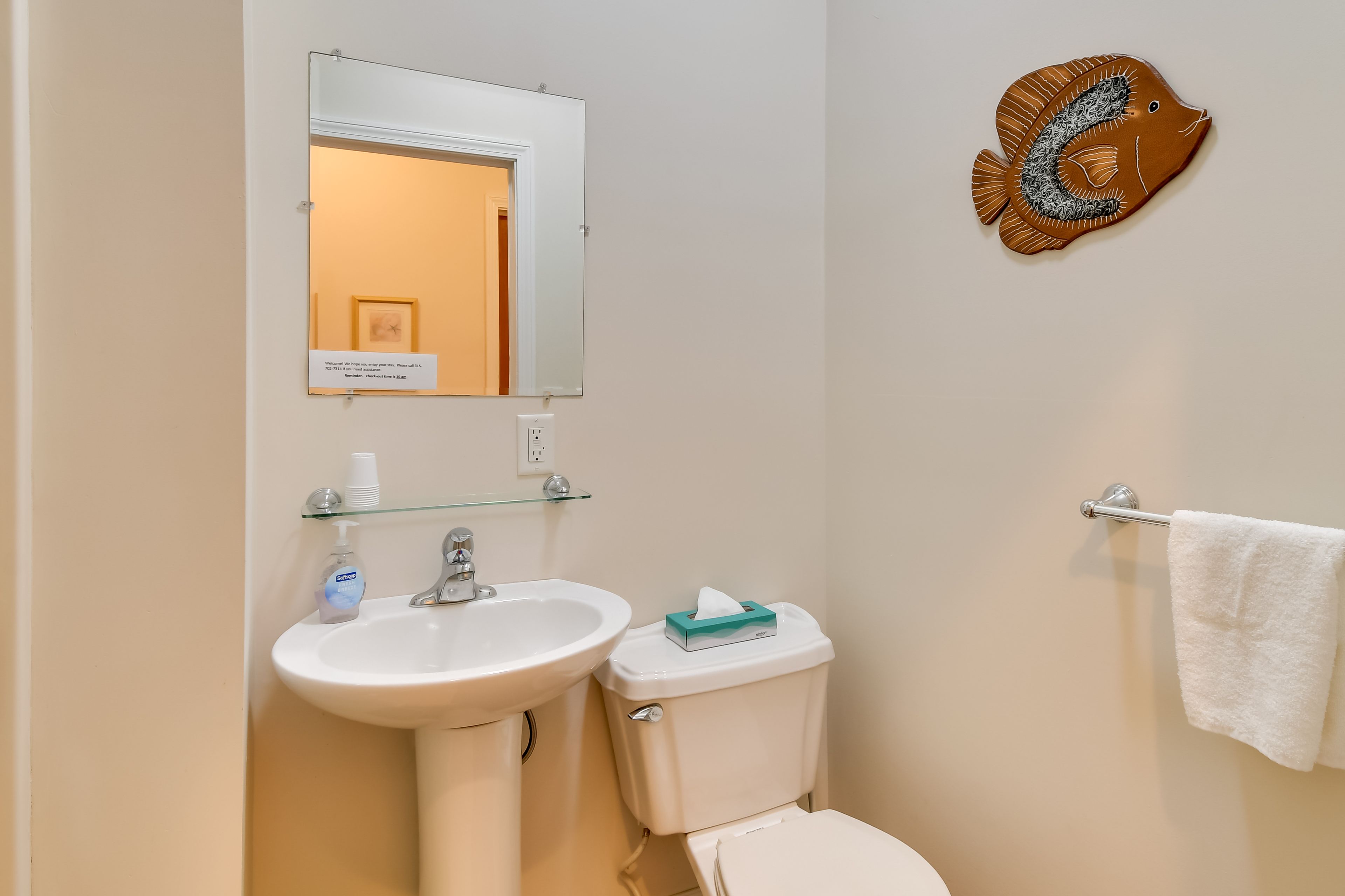 Full Bathroom | 2nd Floor