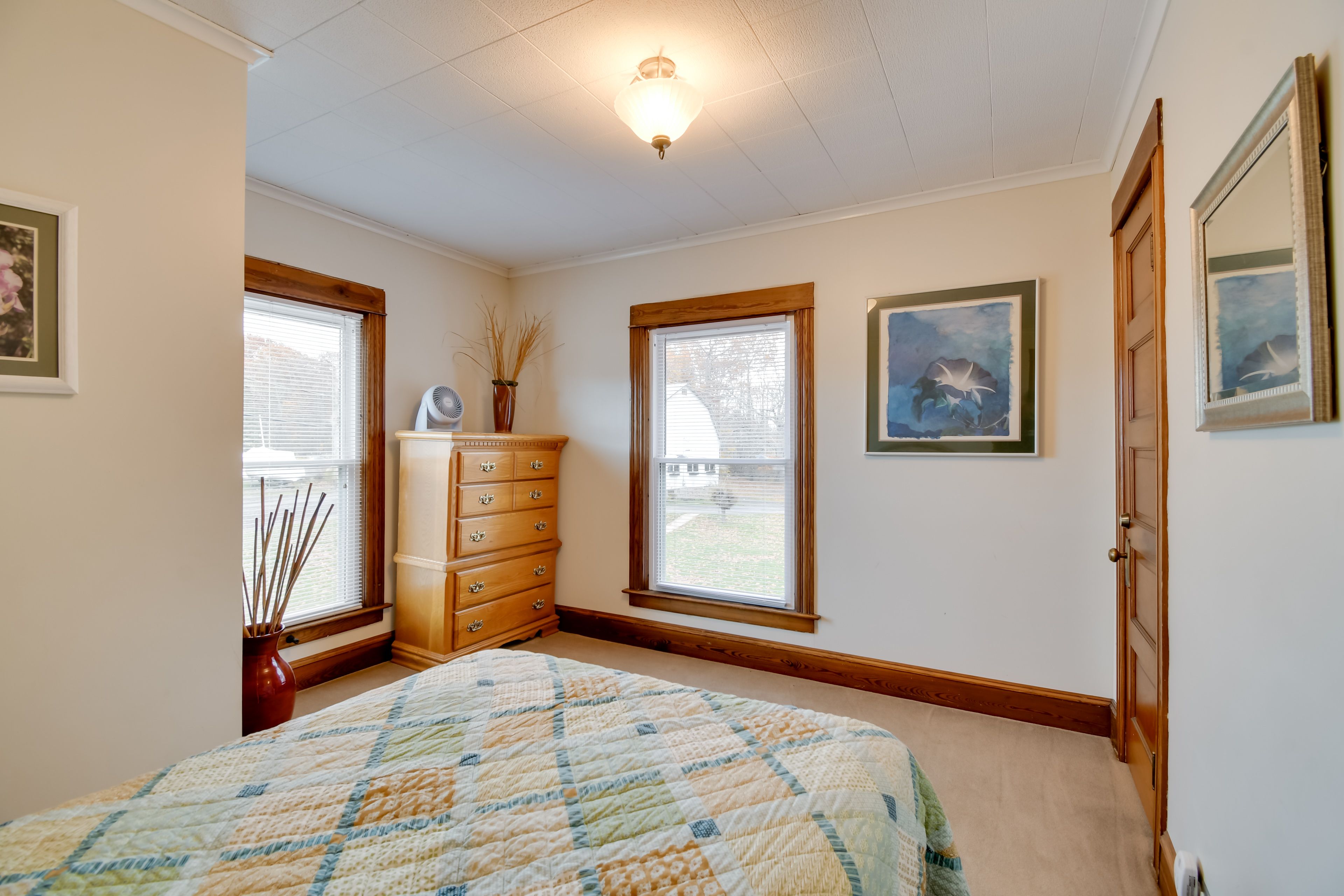 Bedroom 2 | Queen Bed | 2nd Floor