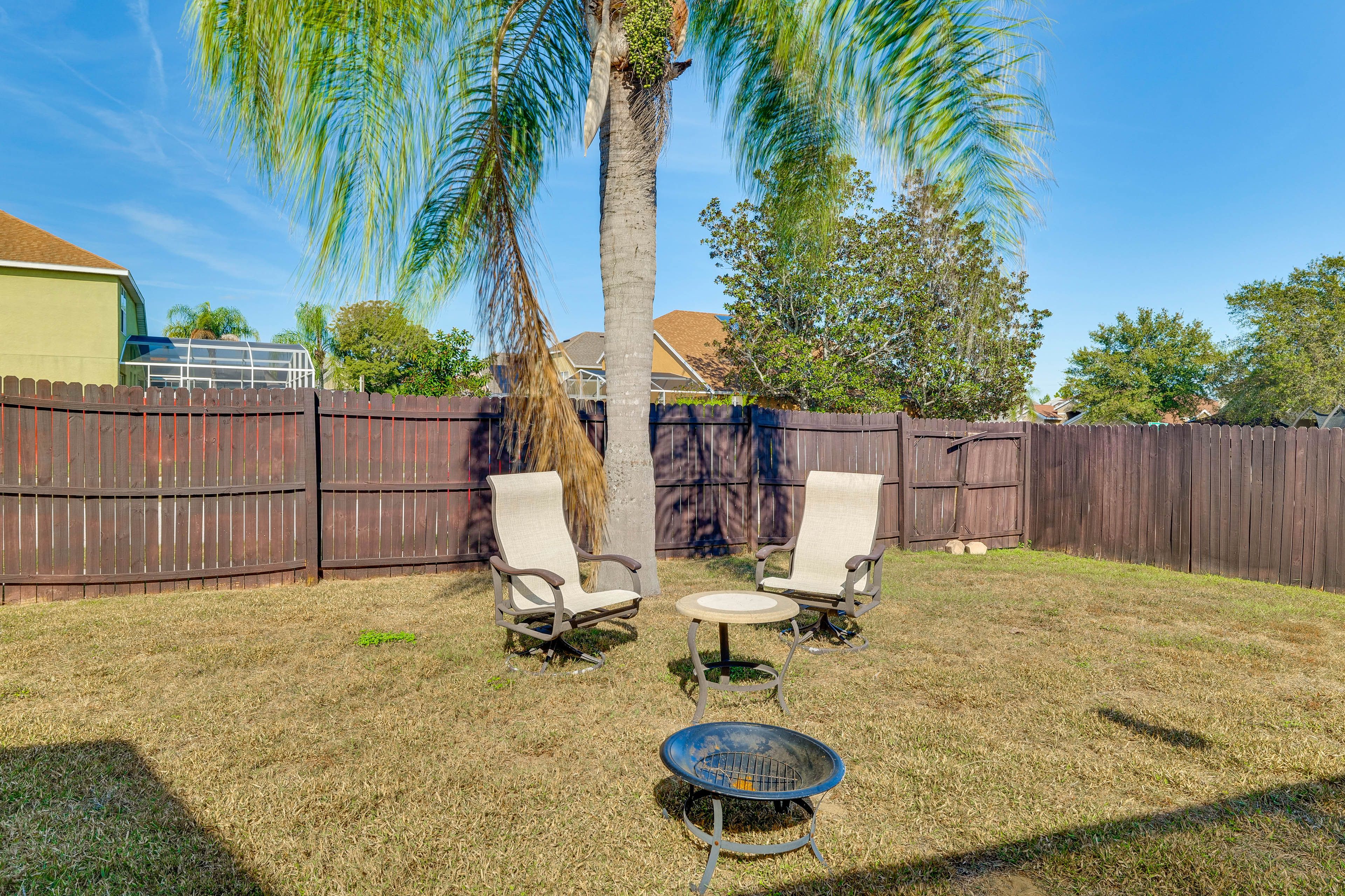 Fenced-In Yard | Fire Pit | Gas Grill