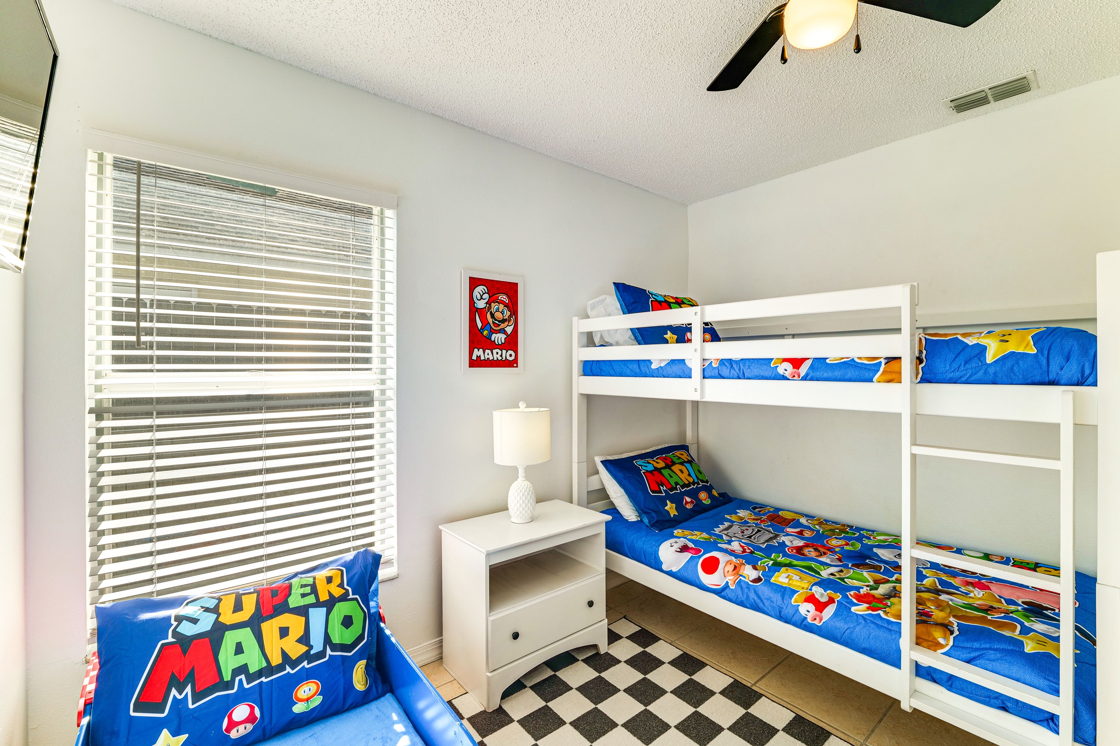 Bedroom 4 | Twin Bunk Bed | Smart TV