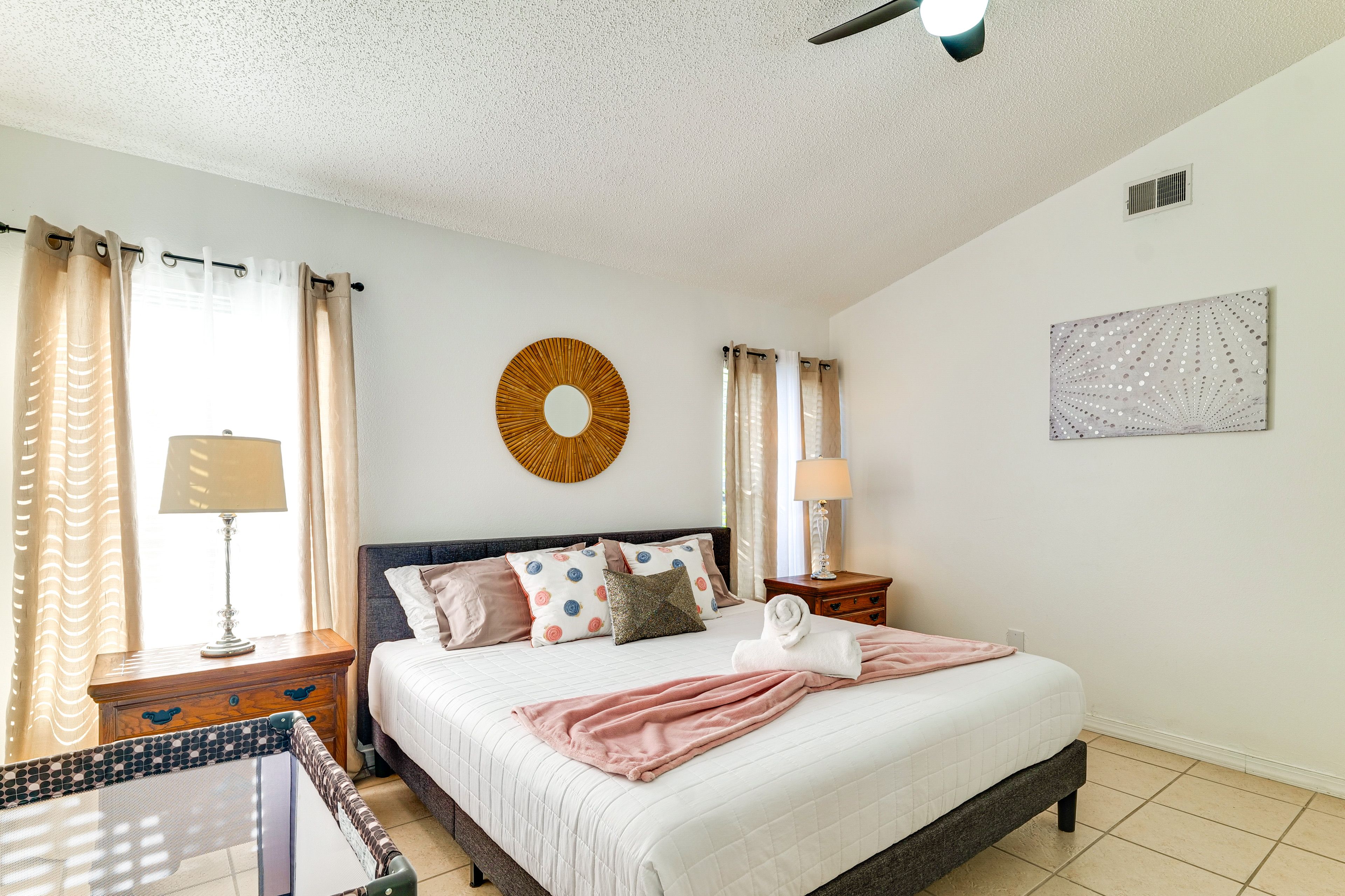 Bedroom 1 | King Bed | Smart TV | Linens Provided