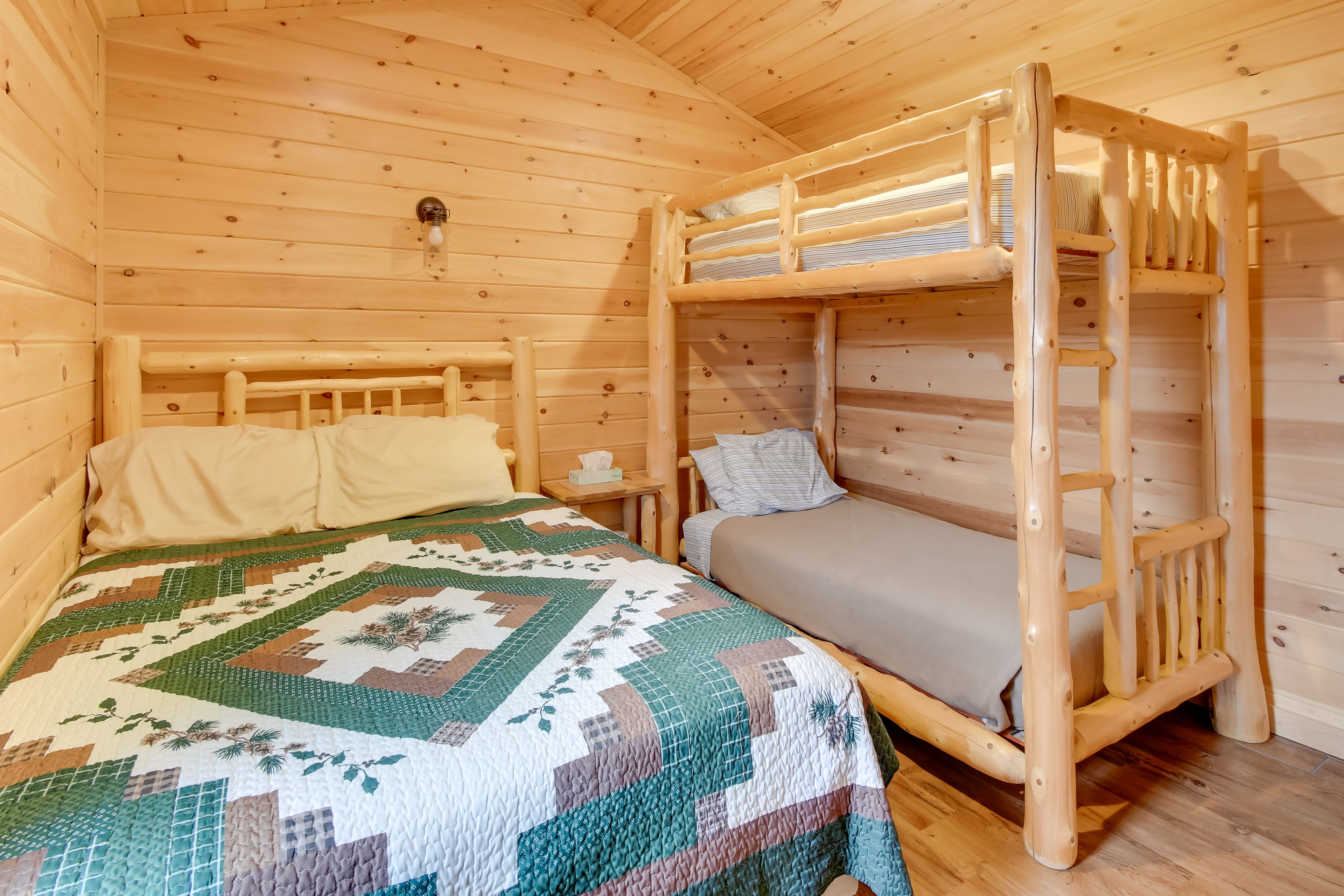 Bedroom | Queen Bed | Twin Bunk Bed