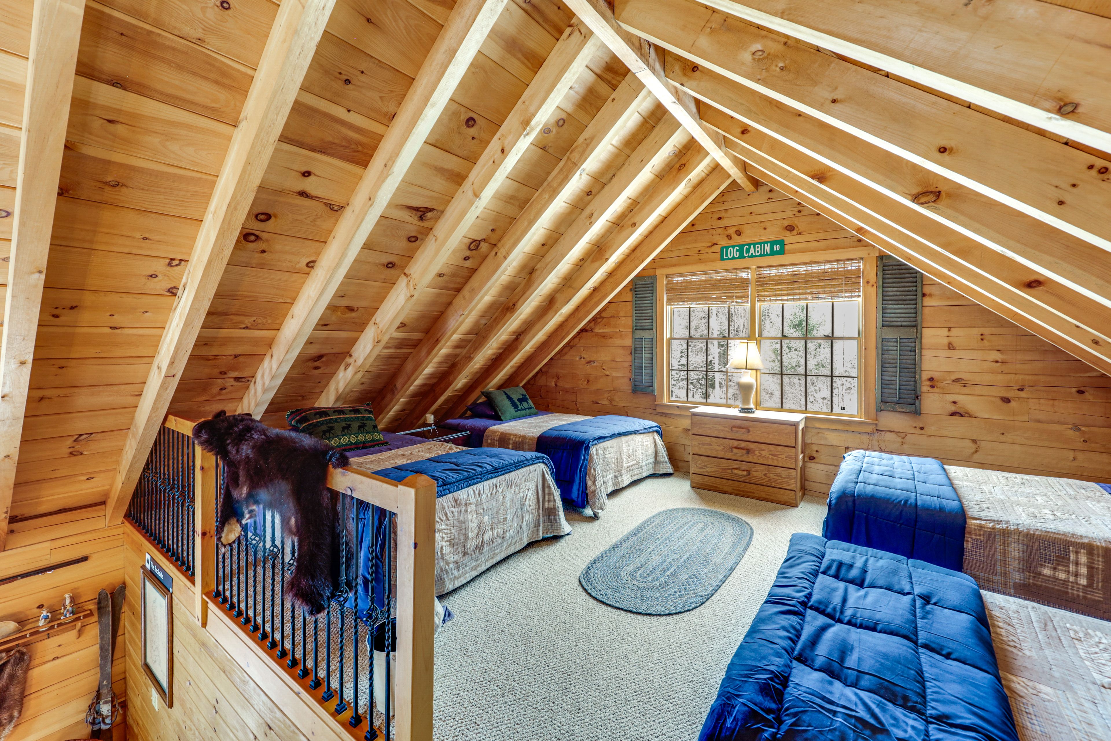 Bedroom 3 | Loft | 4 Full Beds | Upper Floor