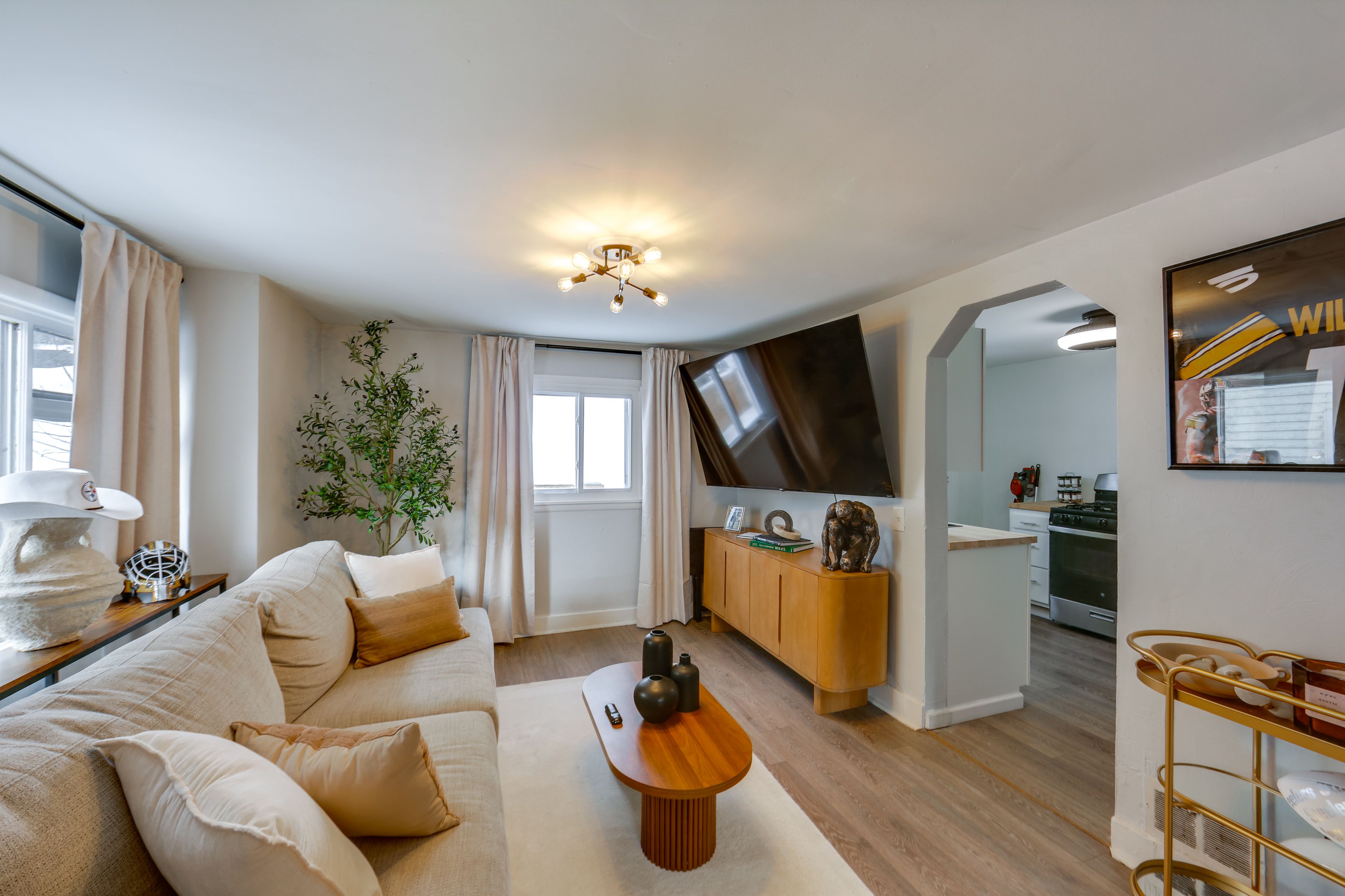 Pittsburgh Vacation Rental | 3BR | 1BA | 1,054 Sq Ft