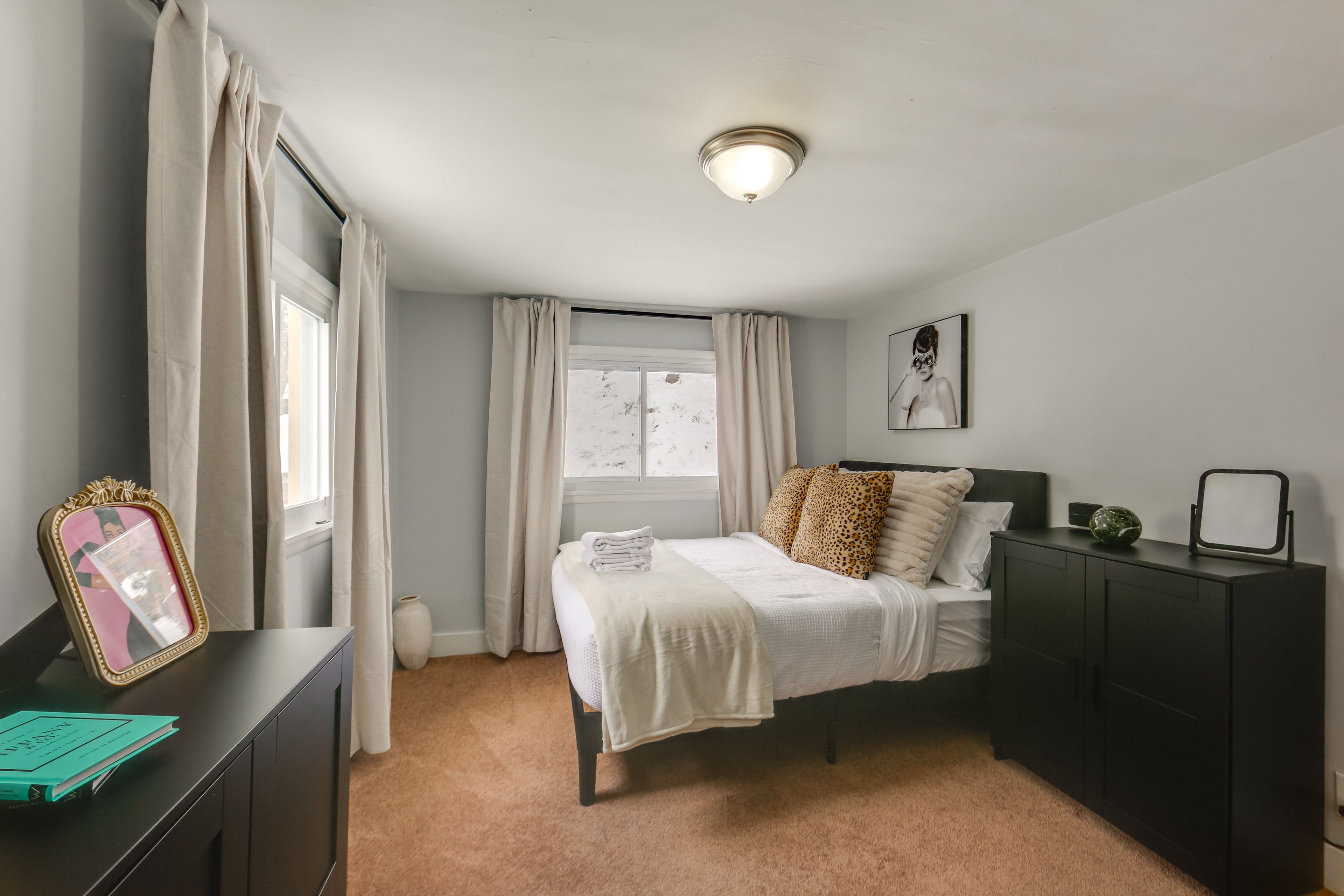 Bedroom 3 | 2nd Floor | Queen Bed