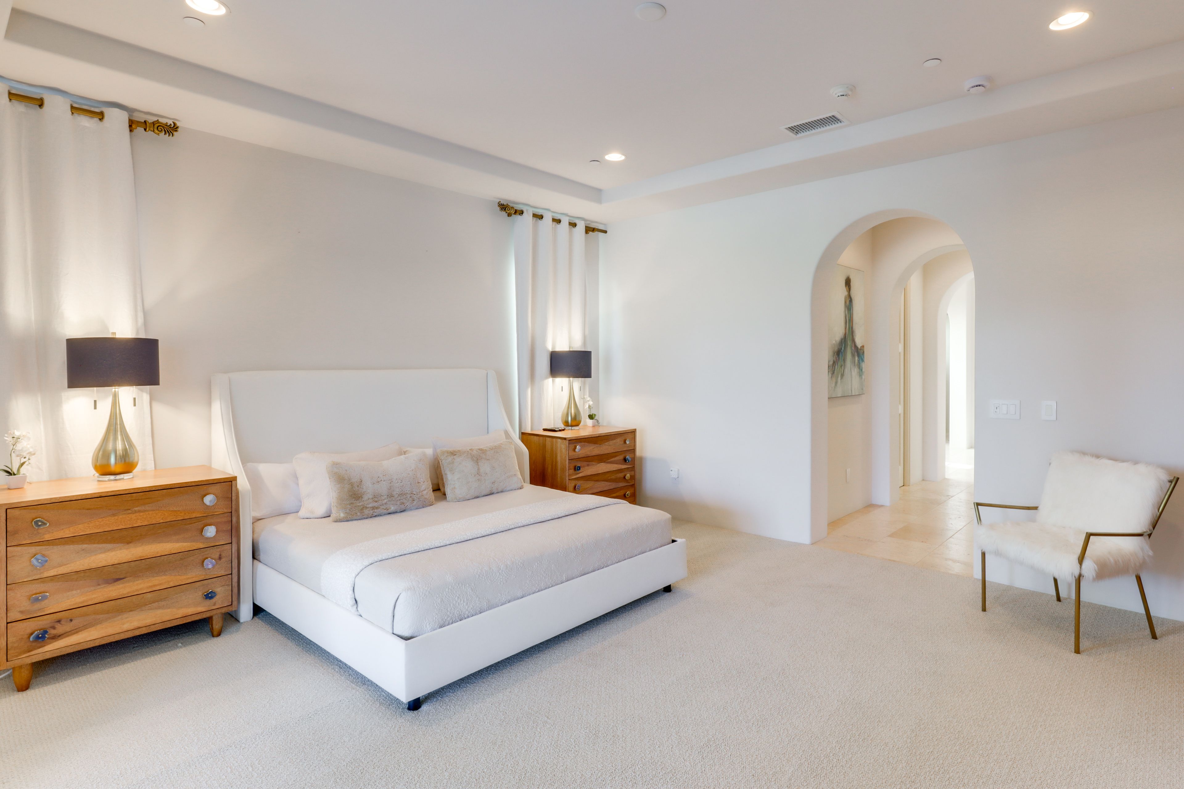 Bedroom 1 | King Bed