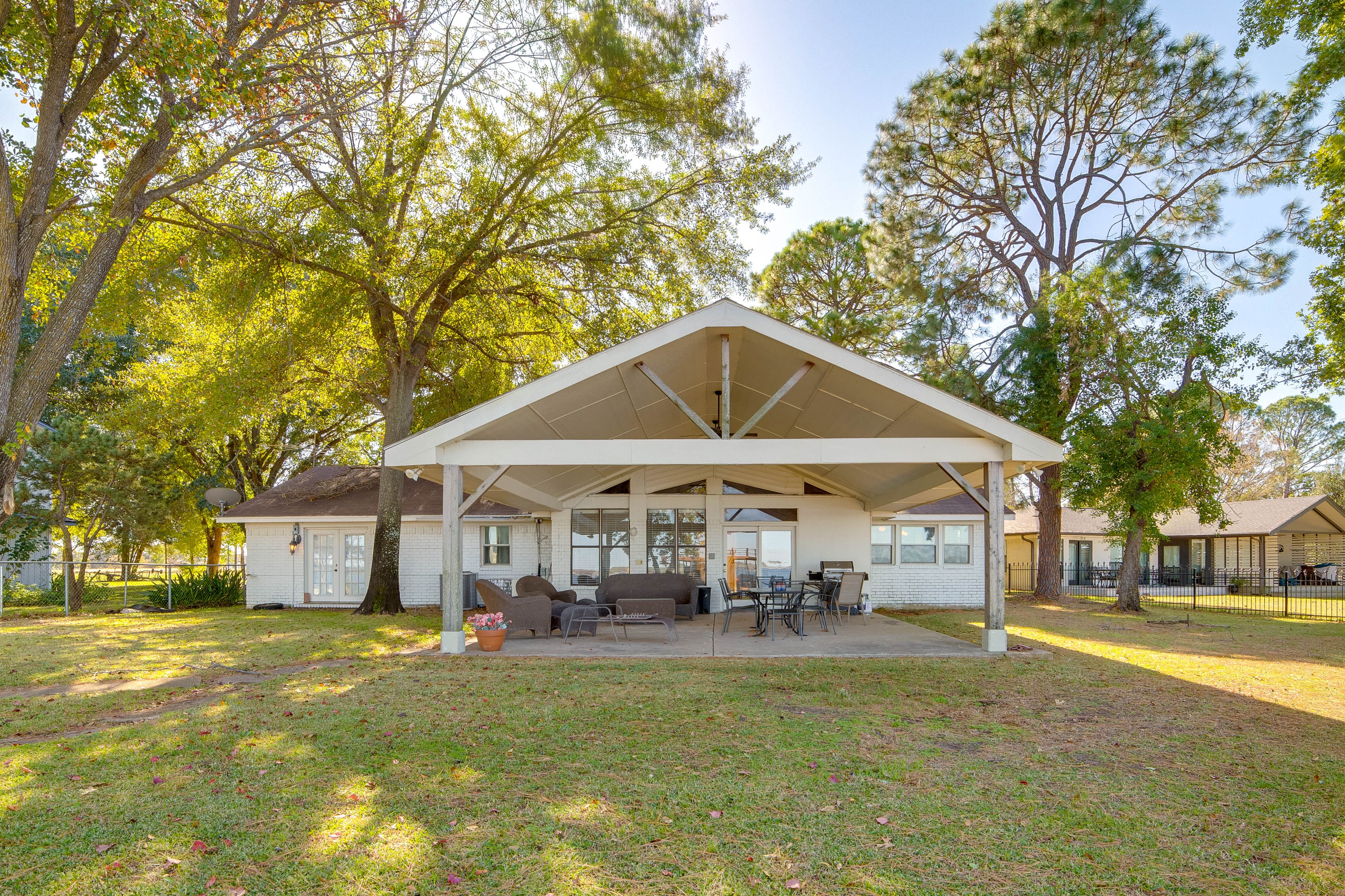 Property Exterior | Single-Story Home