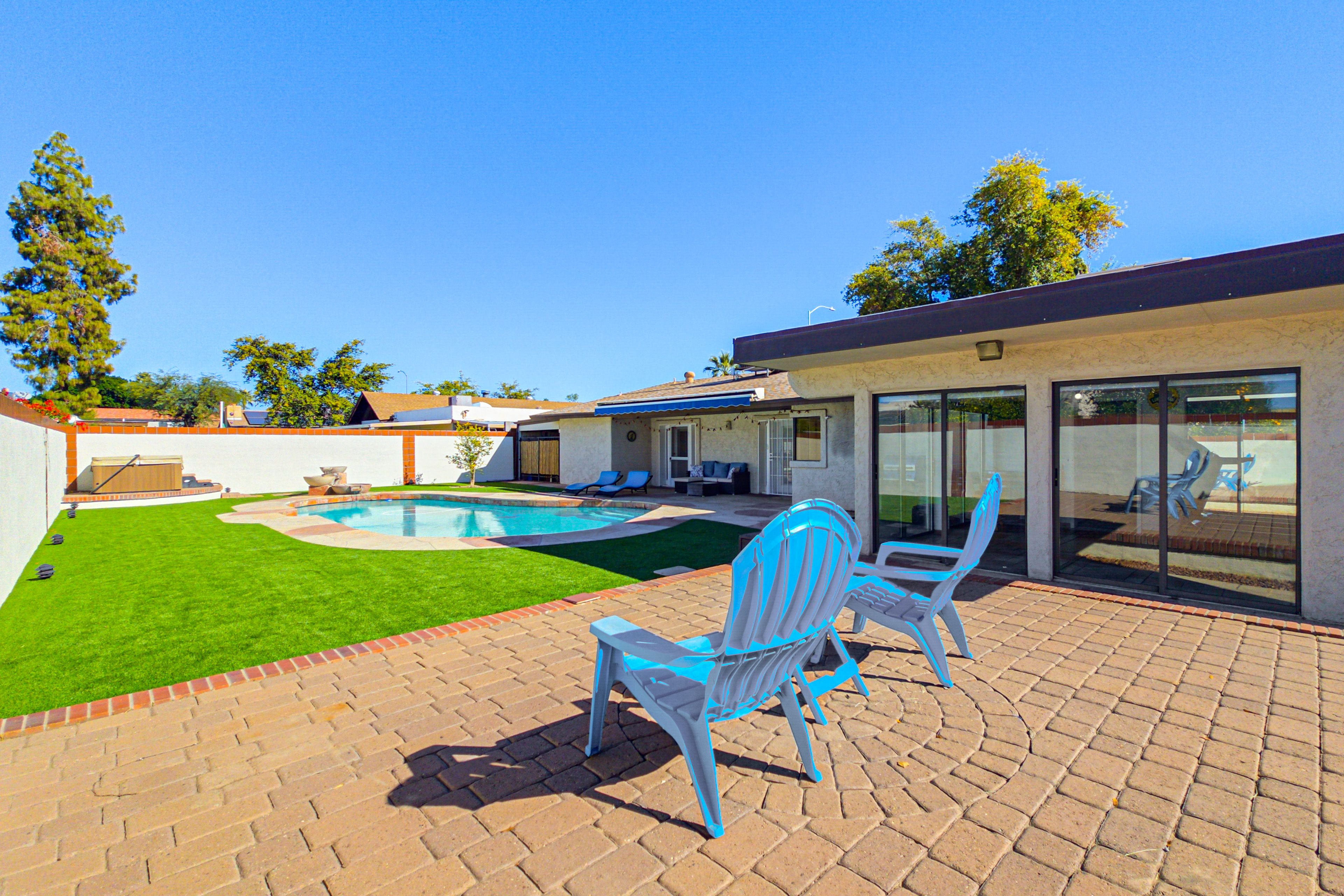 Mesa Vacation Rental | 3BR | 2BA | 1,940 Sq Ft | 1 Step to Enter